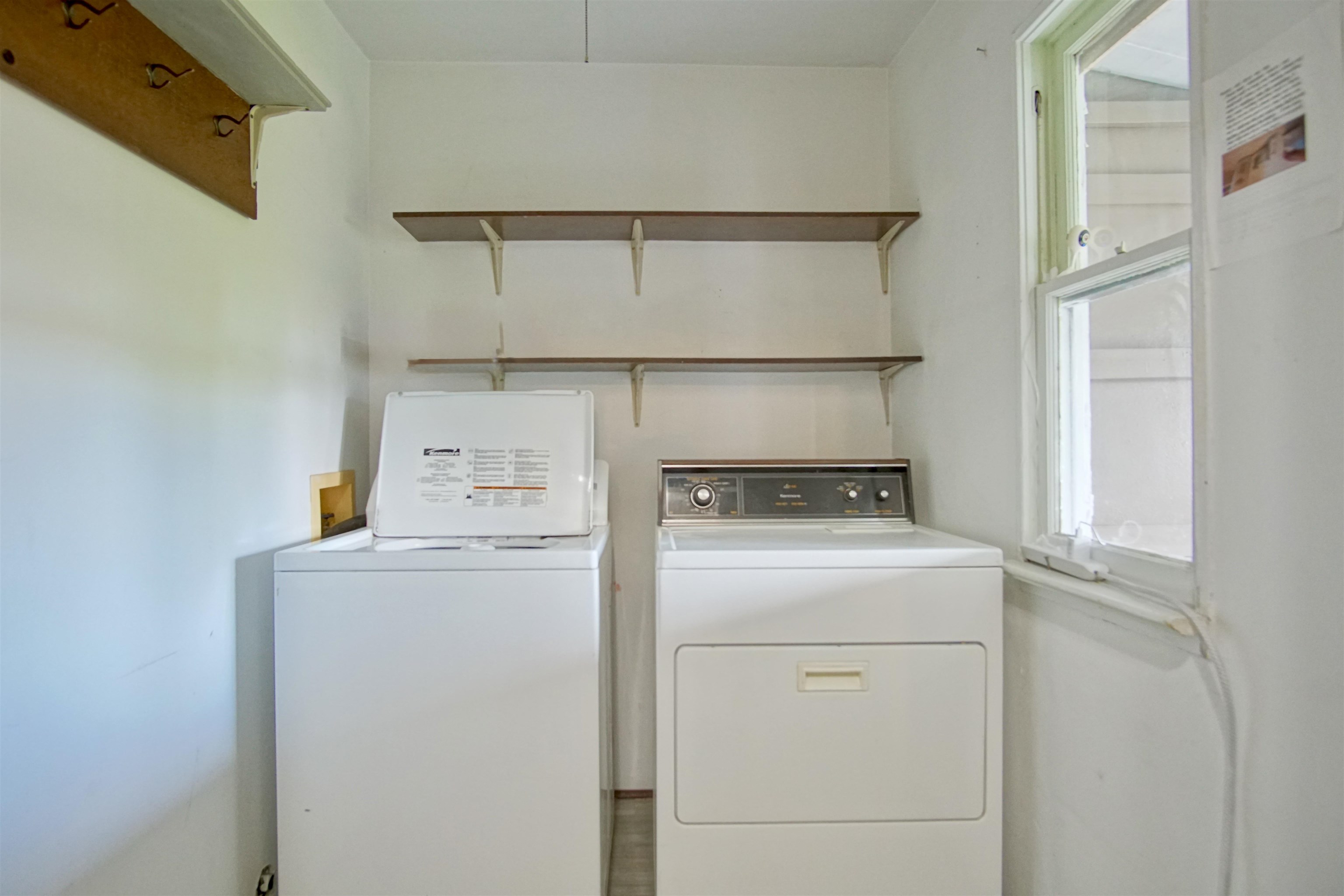 618 E Broad Ave - Photo 28