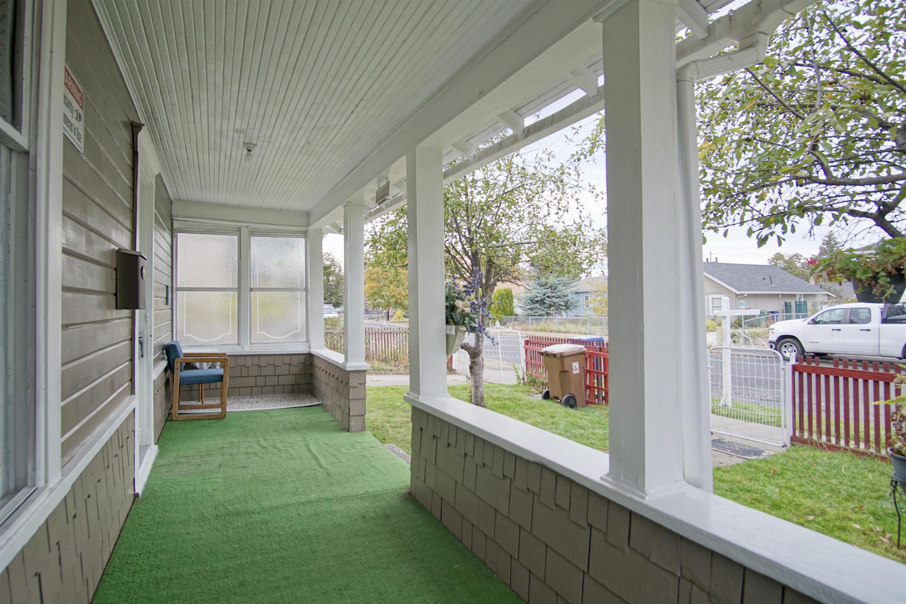 618 E Broad Ave - Photo 5