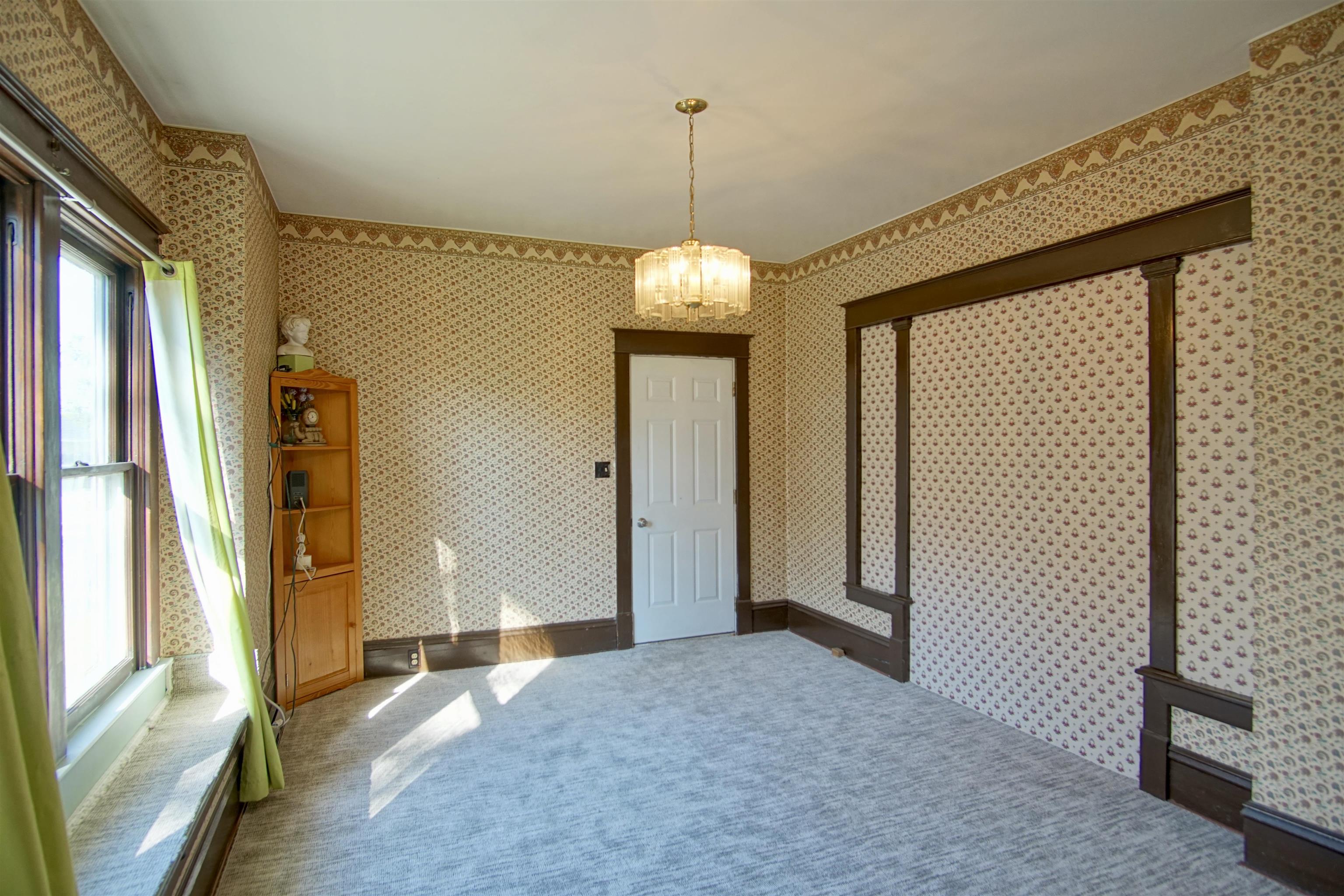 618 E Broad Ave - Photo 7