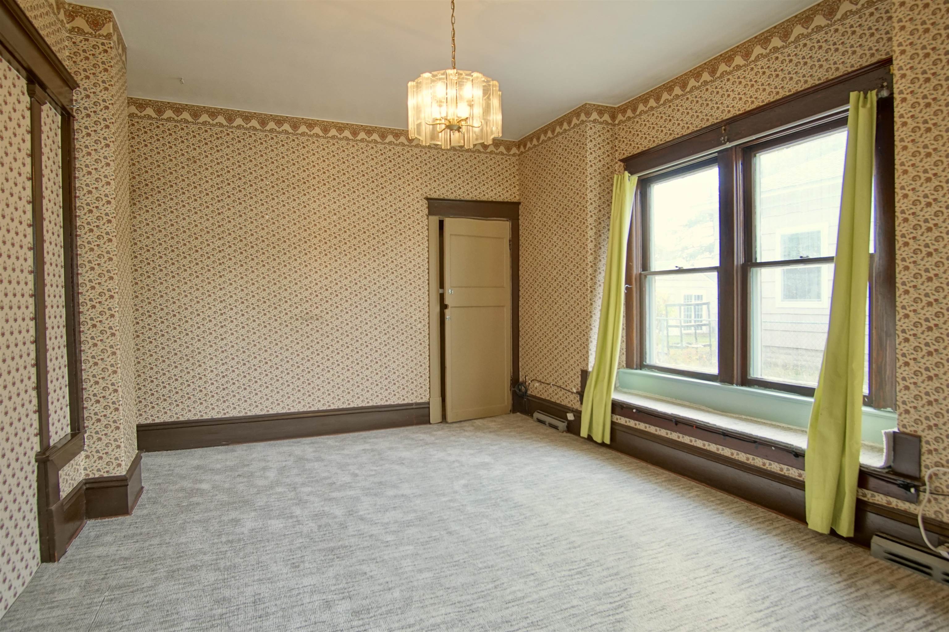 618 E Broad Ave - Photo 9
