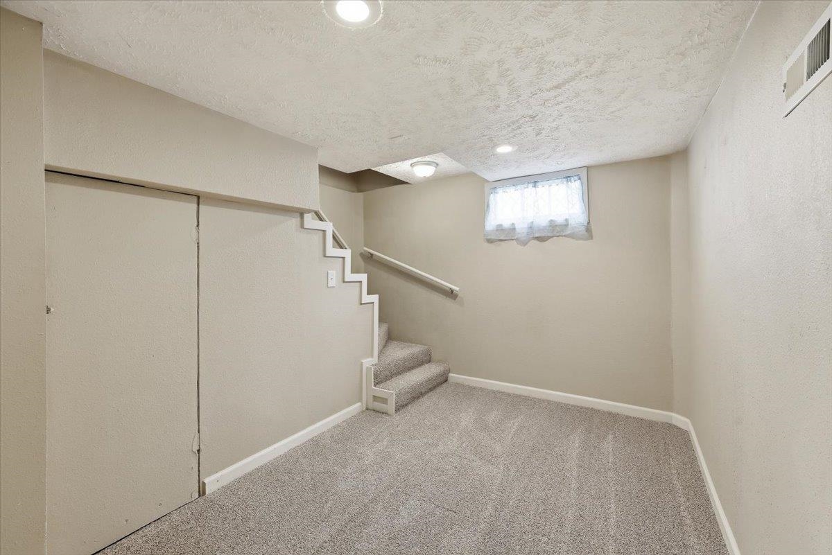 2827 W Wellesley Ave - Photo 15
