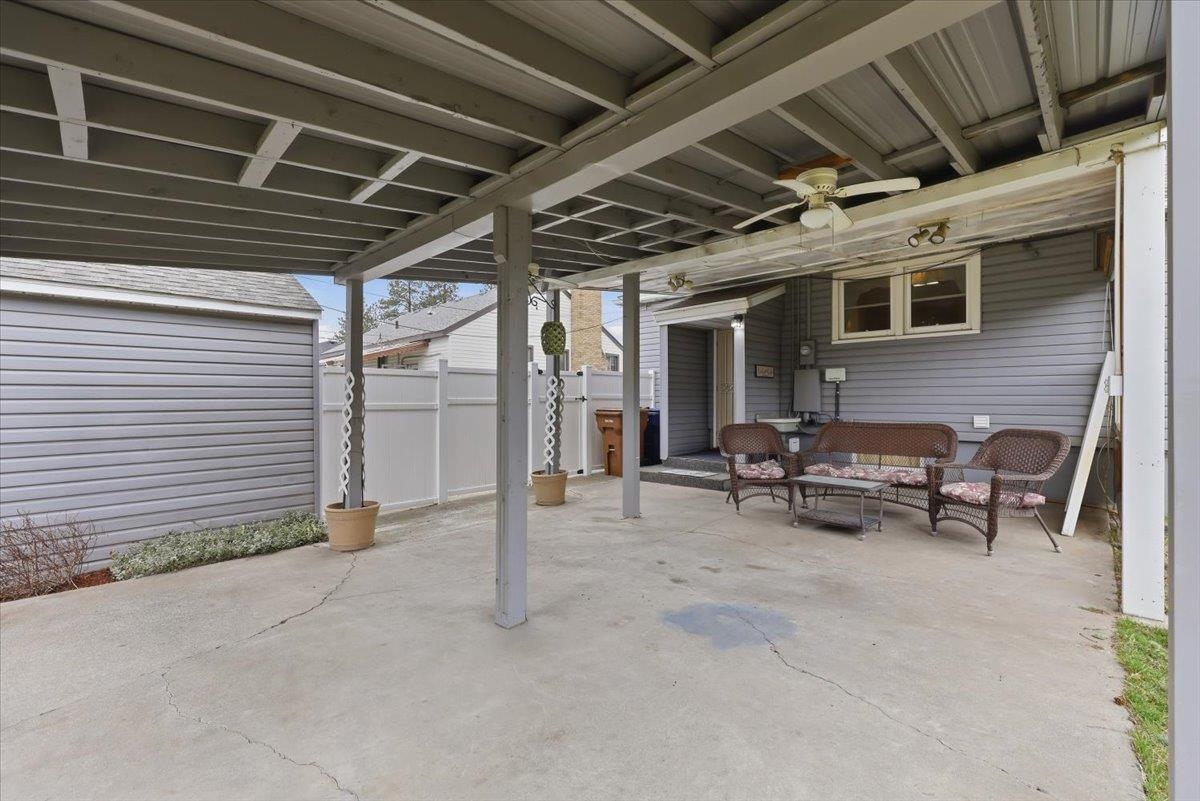 2827 W Wellesley Ave - Photo 23
