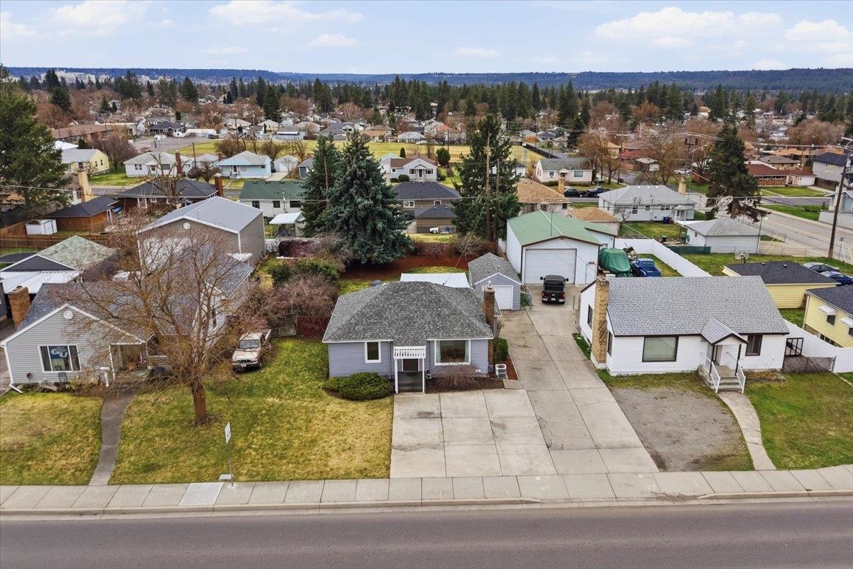 2827 W Wellesley Ave - Photo 4