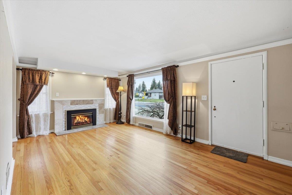 2827 W Wellesley Ave - Photo 7
