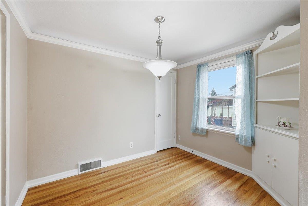 2827 W Wellesley Ave - Photo 8