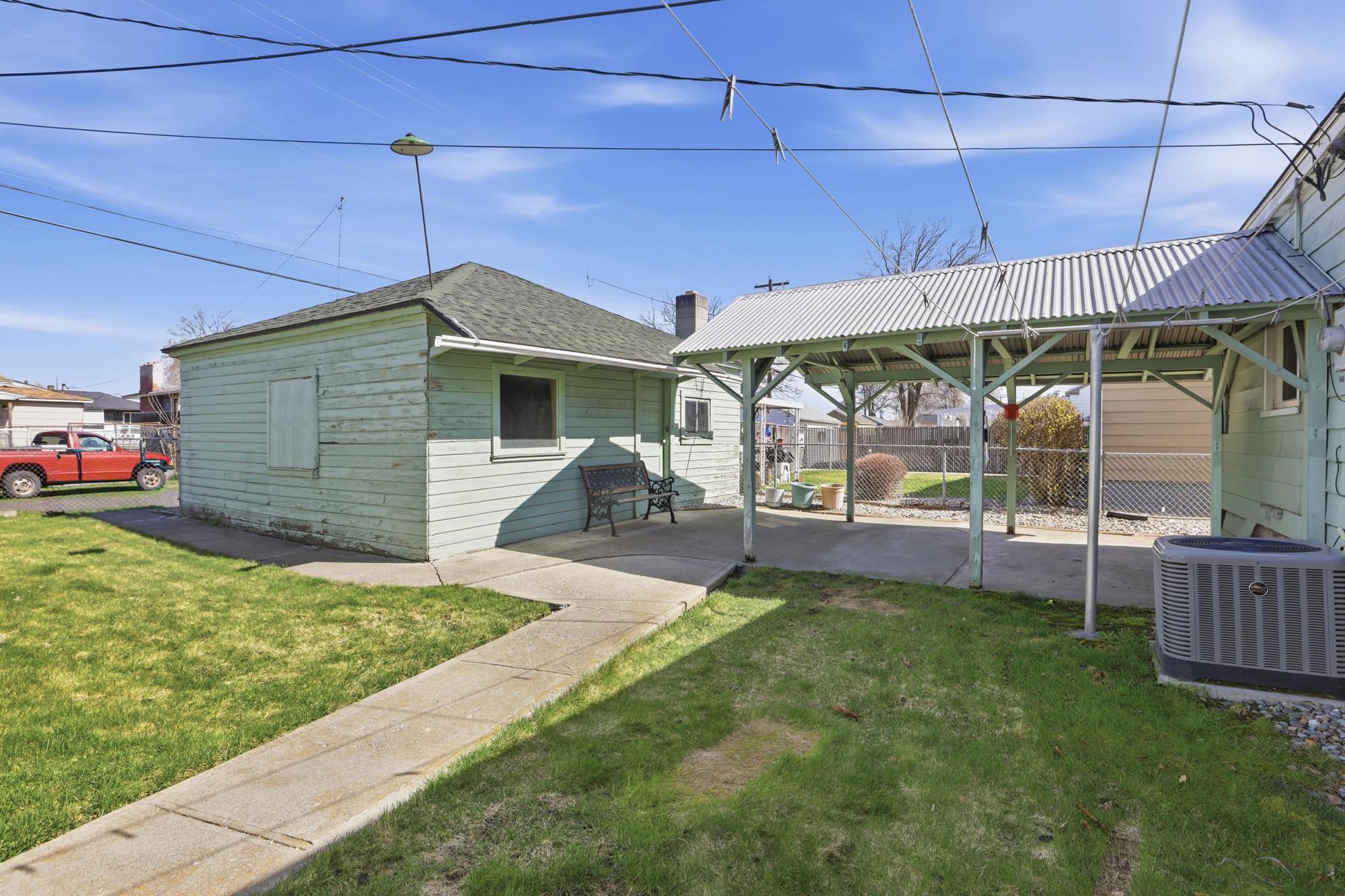 1103 E EMPIRE Ave - Photo 25