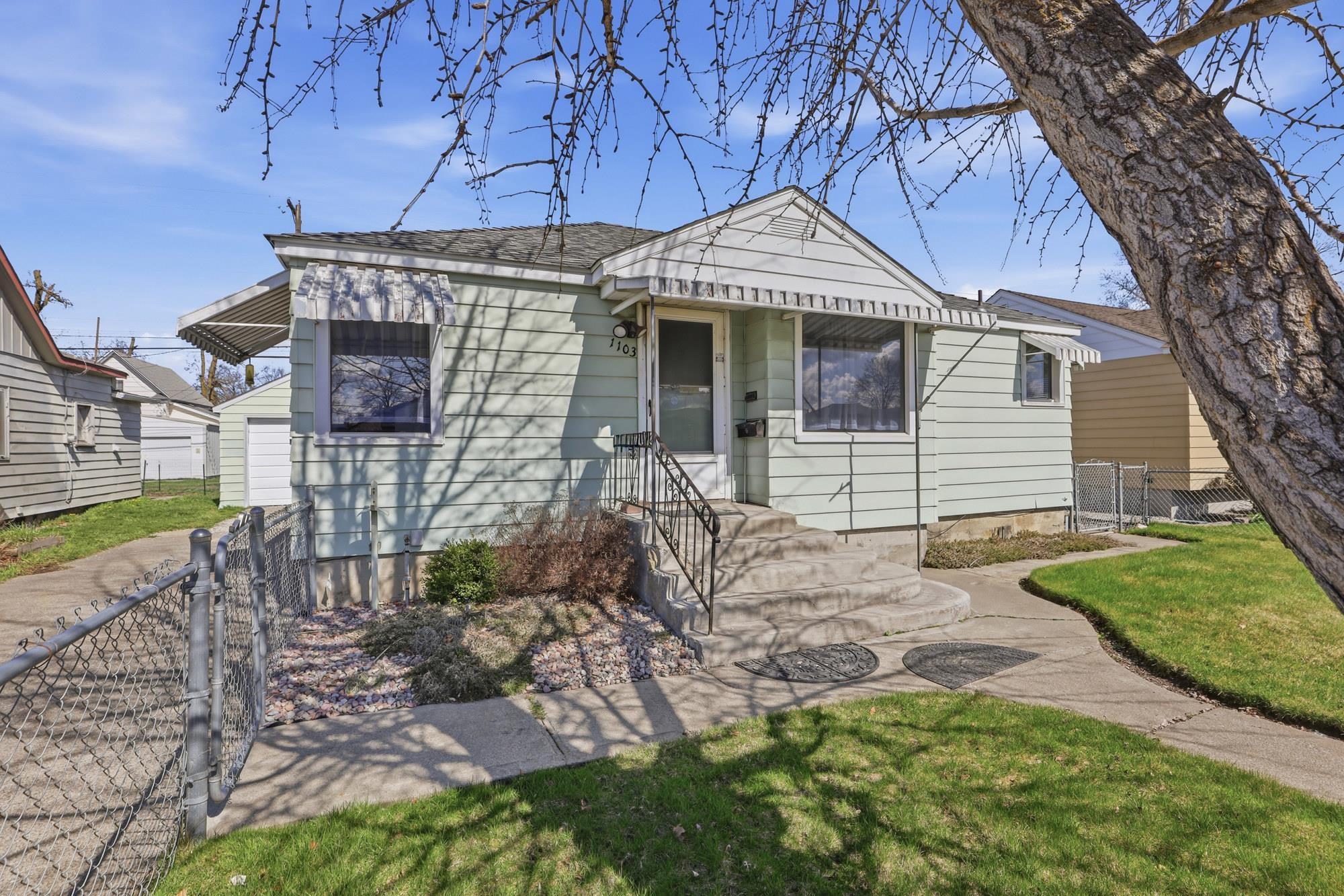 1103 E EMPIRE Ave - Photo 28