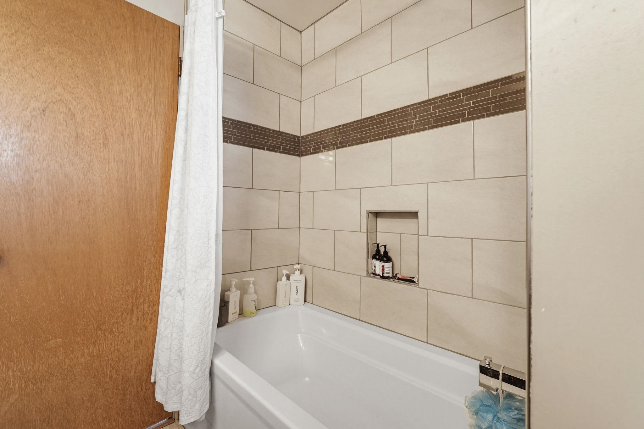 6520 N Fotheringham St - Photo 16