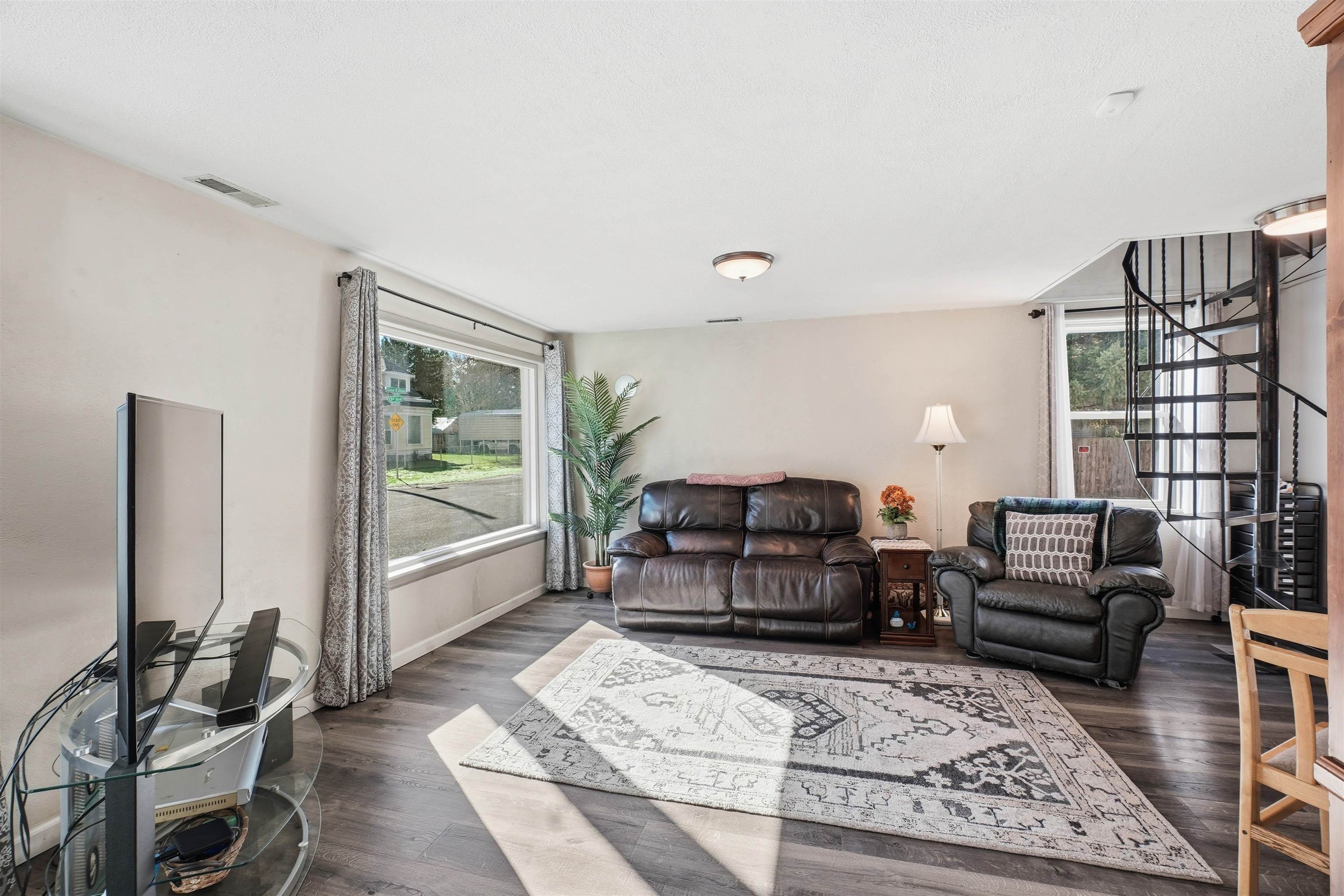 1230 S Coeur d'Alene St - Photo 4