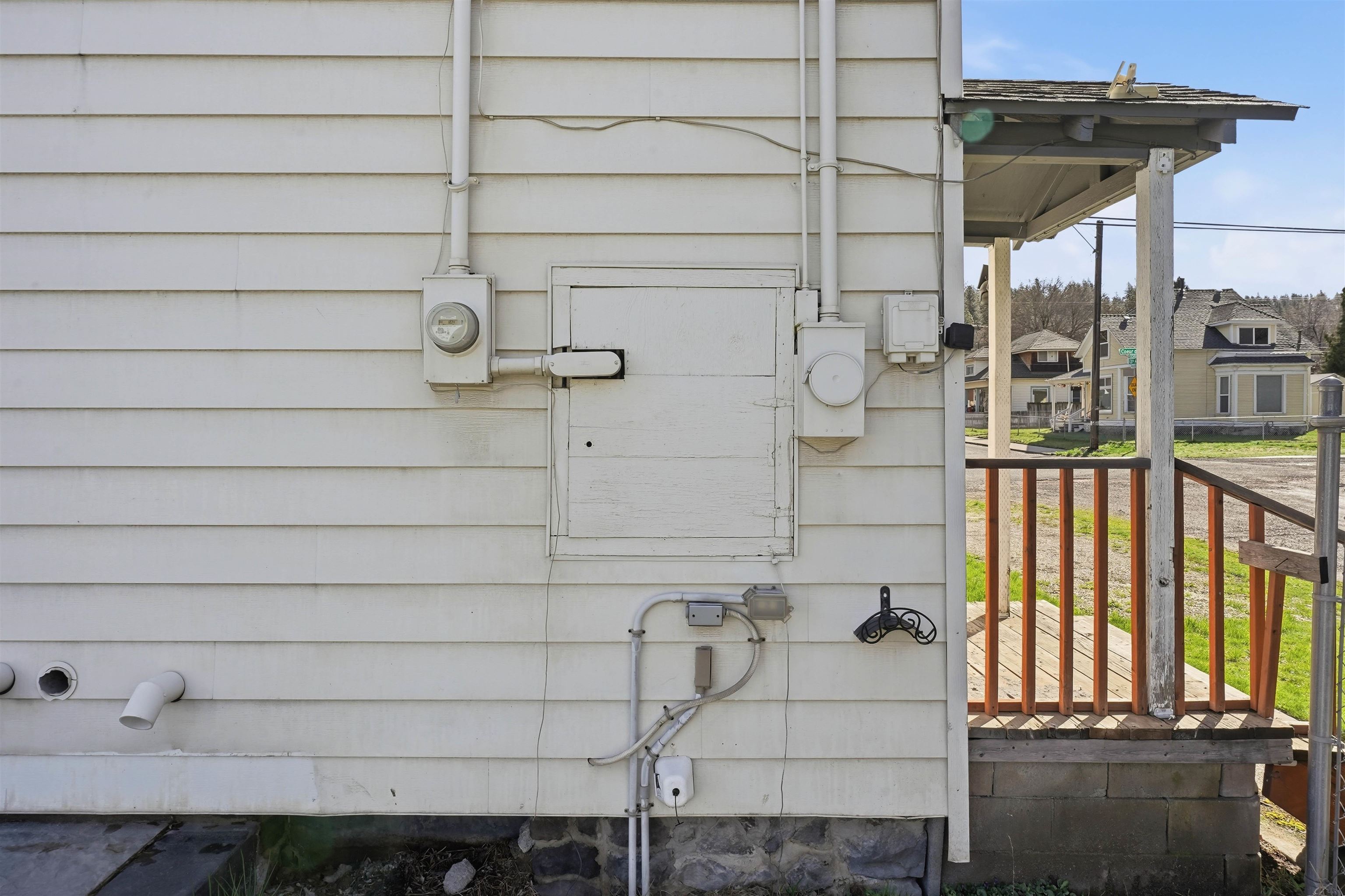 1230 S Coeur d'Alene St - Photo 32