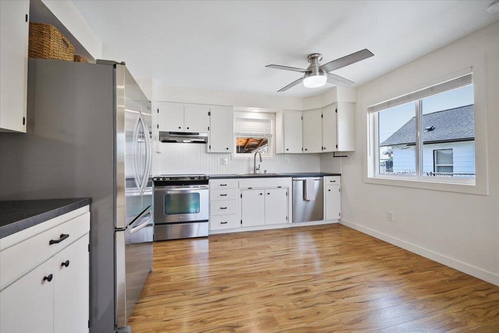 2024 E Nebraska Ave - Photo 9