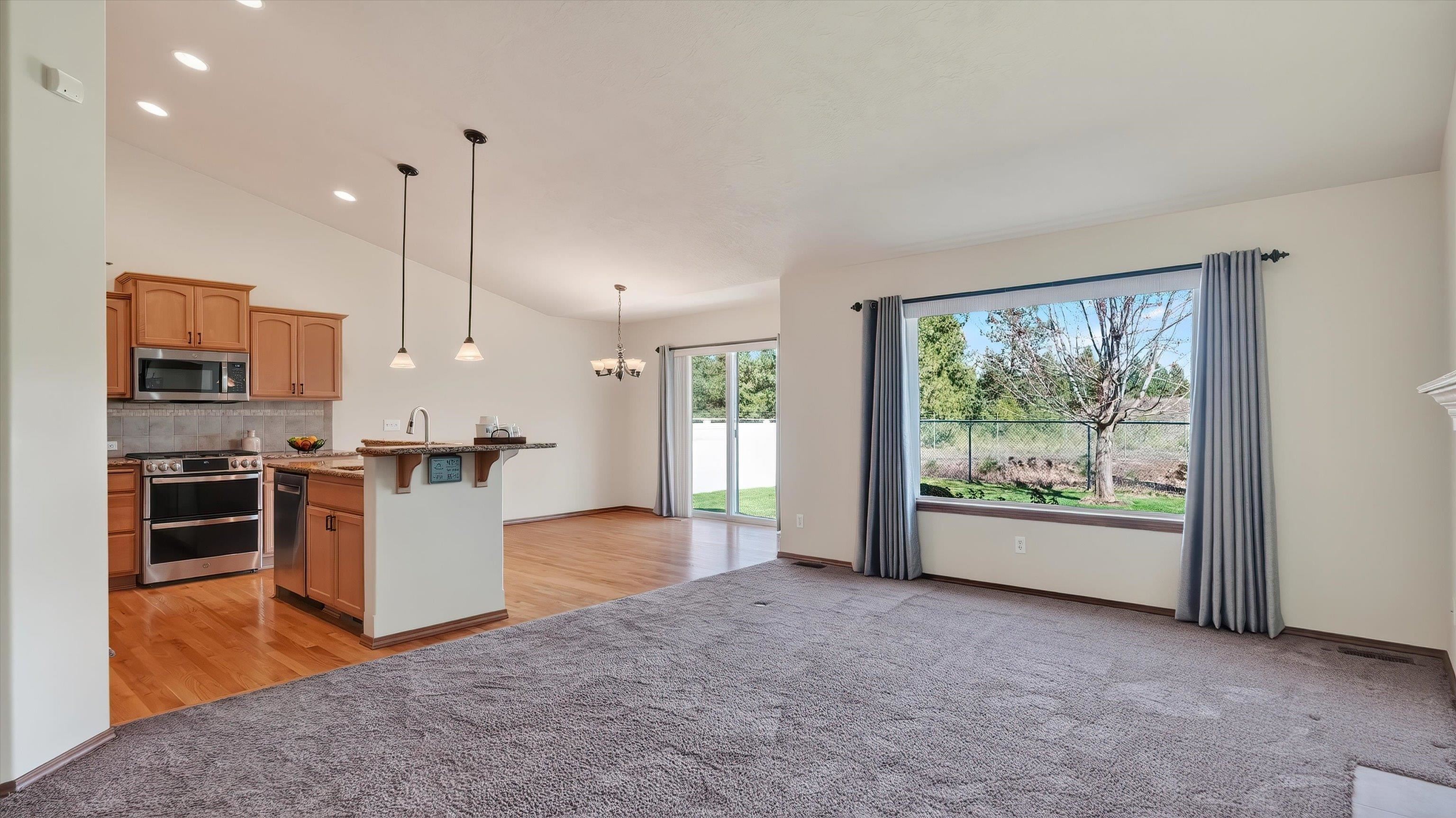 116 N Helstrom Dr - Photo 5