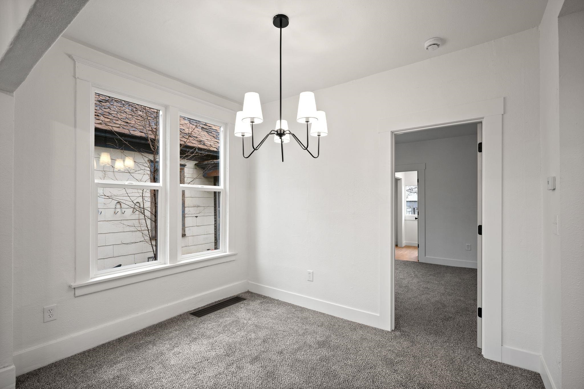 2420 N Astor St - Photo 11