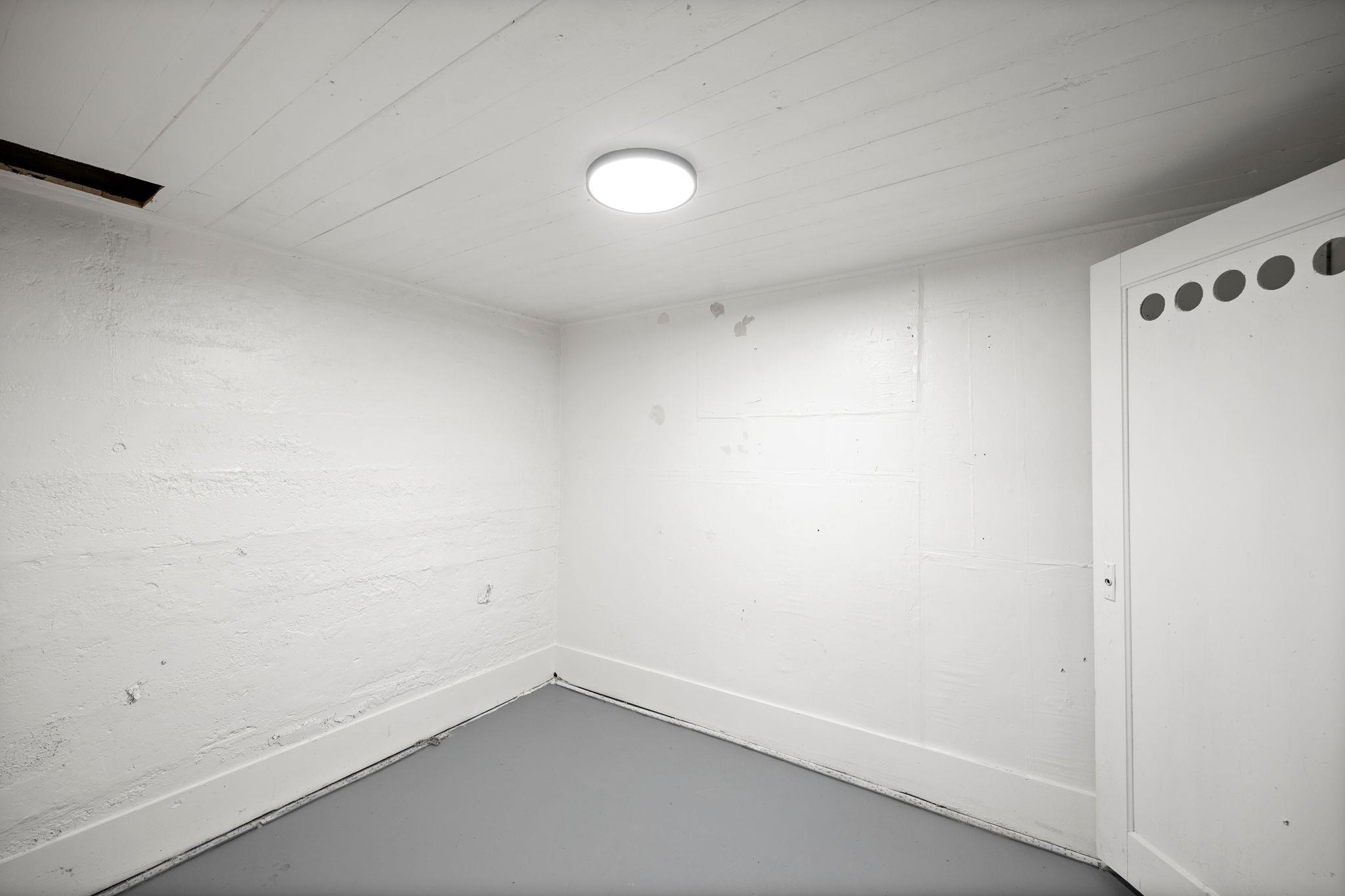 2420 N Astor St - Photo 24