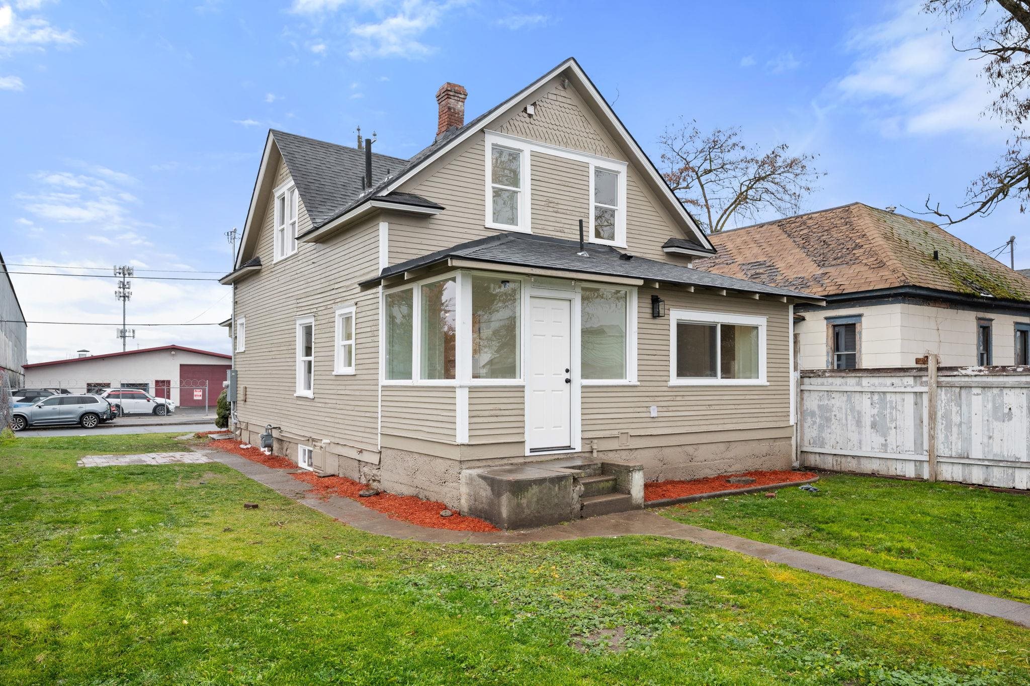 2420 N Astor St - Photo 28