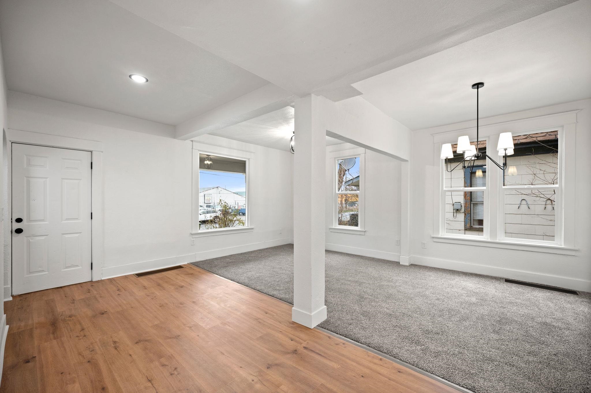 2420 N Astor St - Photo 8