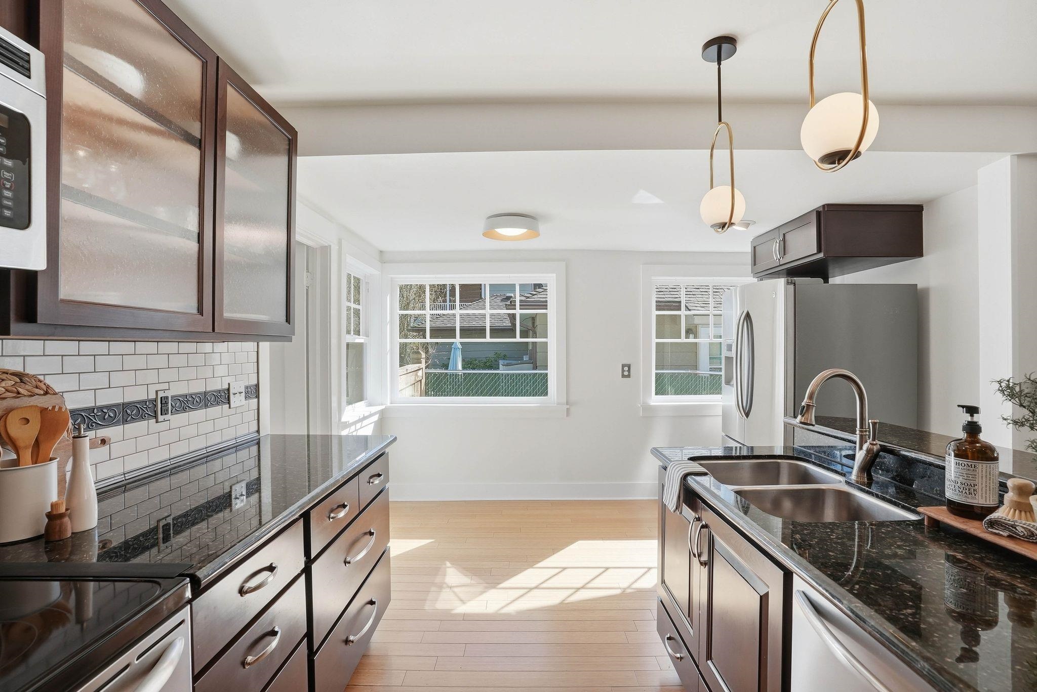 2923 S Manito Blvd - Photo 15