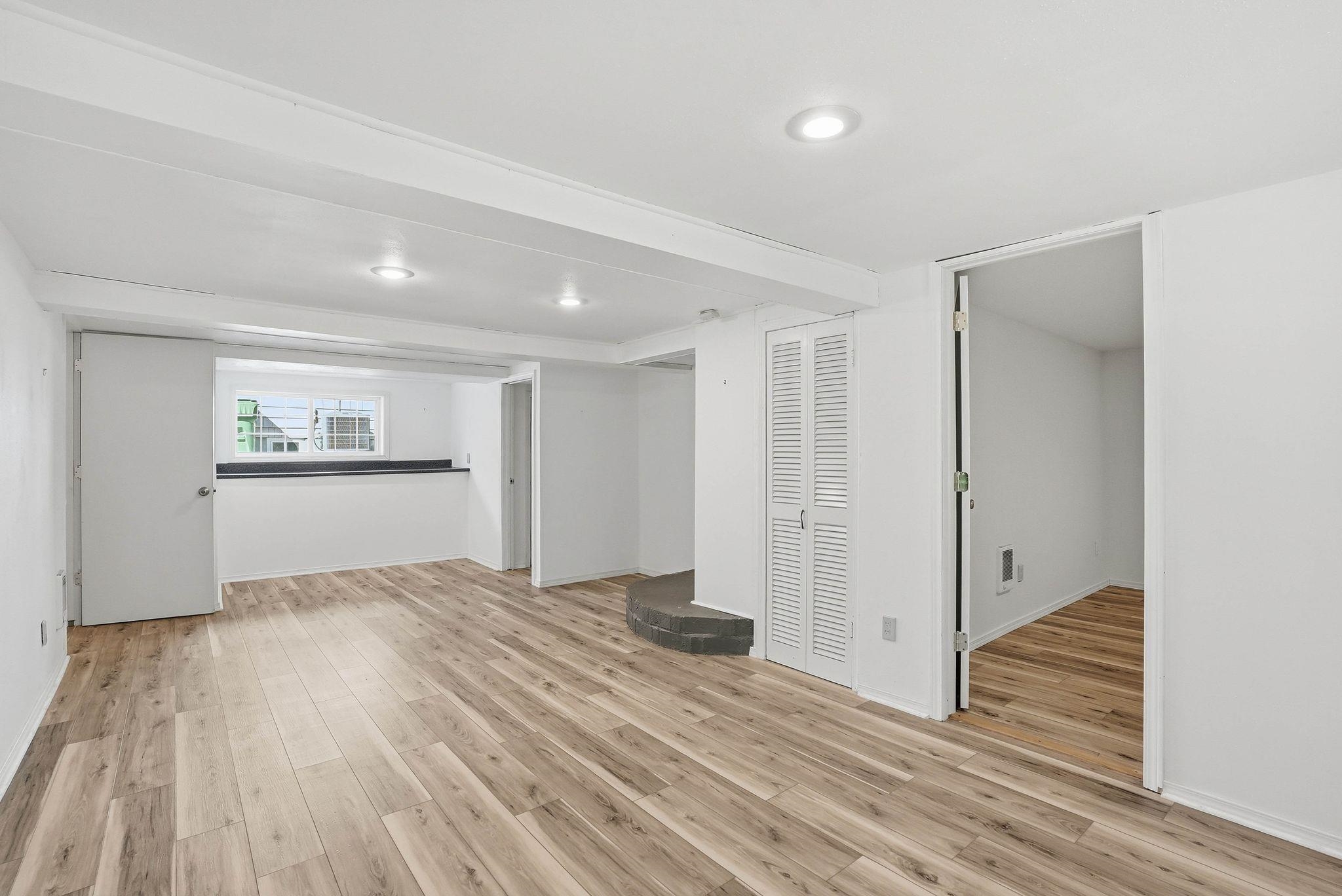 2923 S Manito Blvd - Photo 32