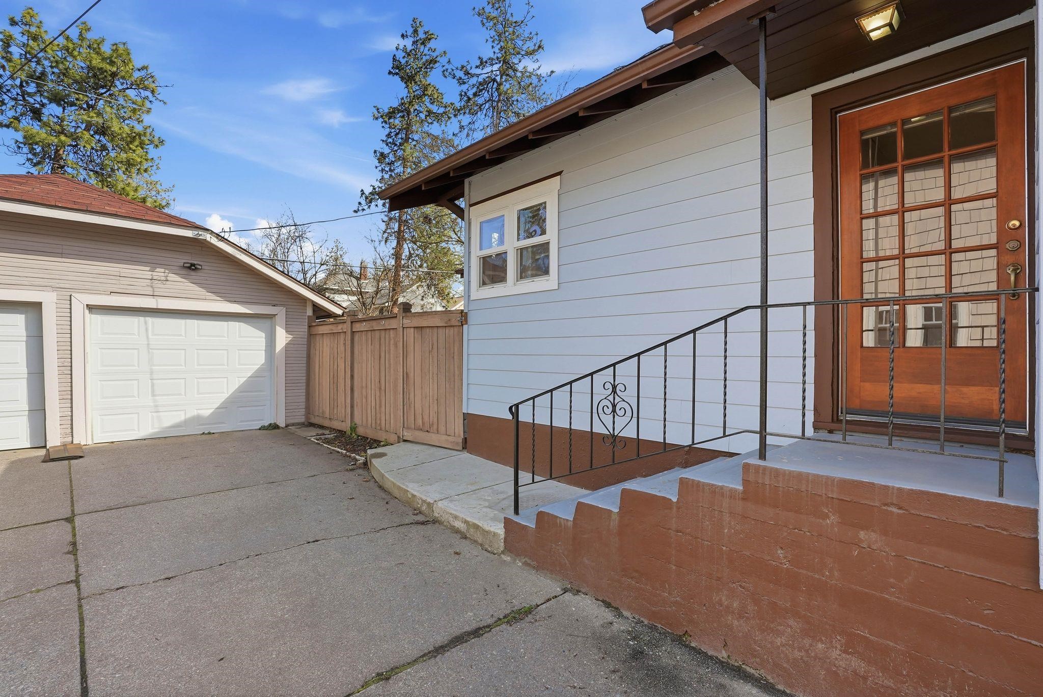 2923 S Manito Blvd - Photo 37