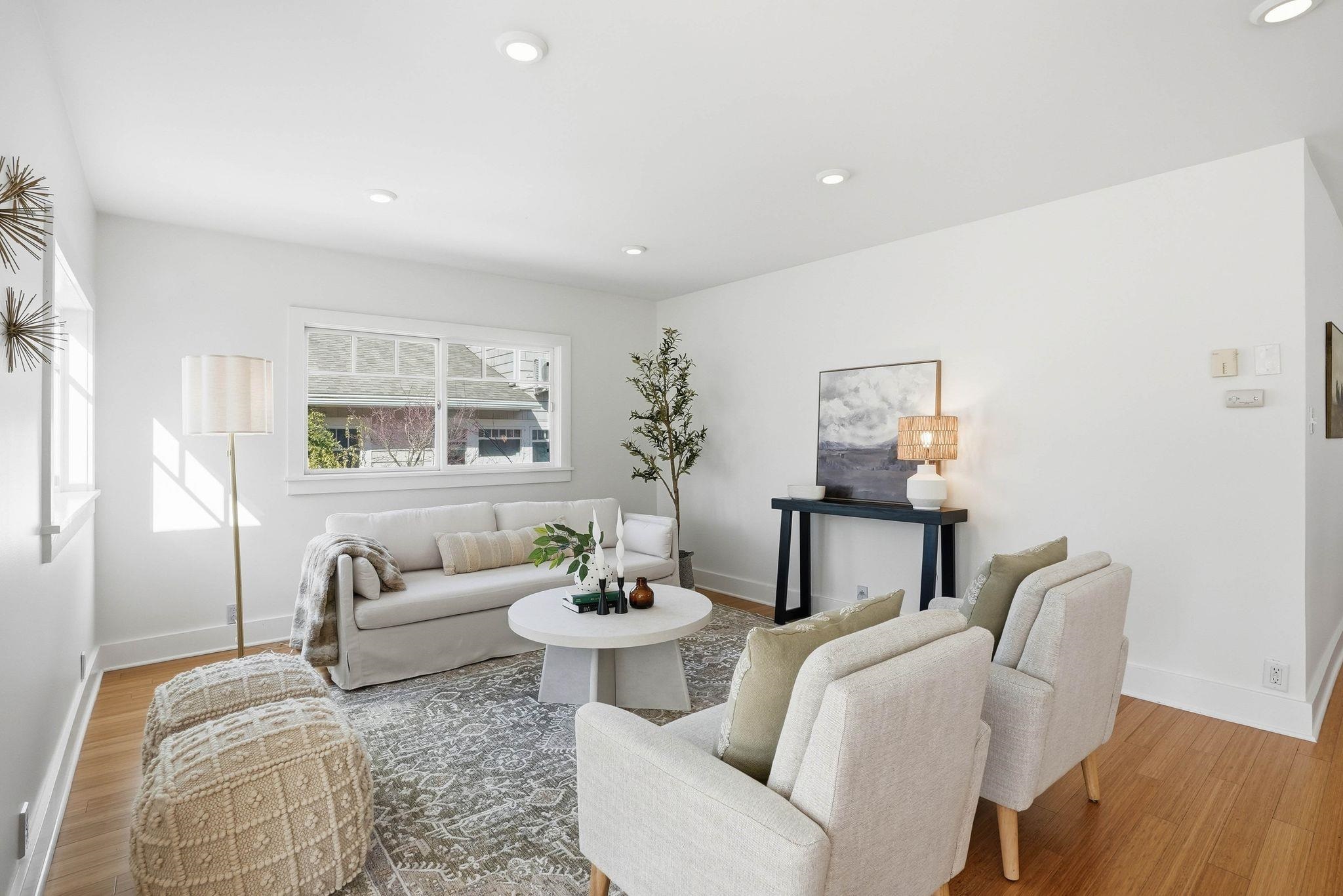 2923 S Manito Blvd - Photo 8