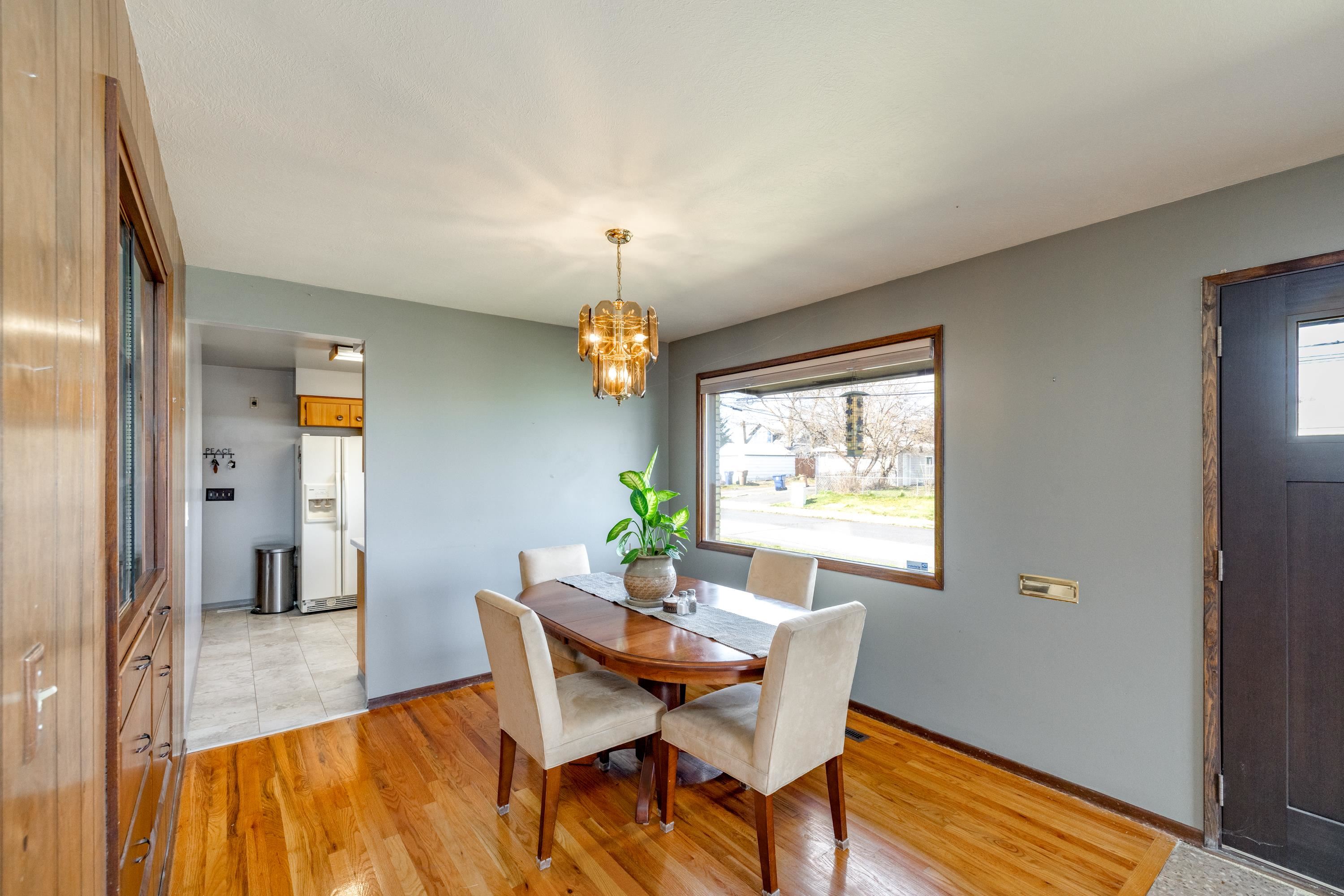 337 W Wabash Ave - Photo 6