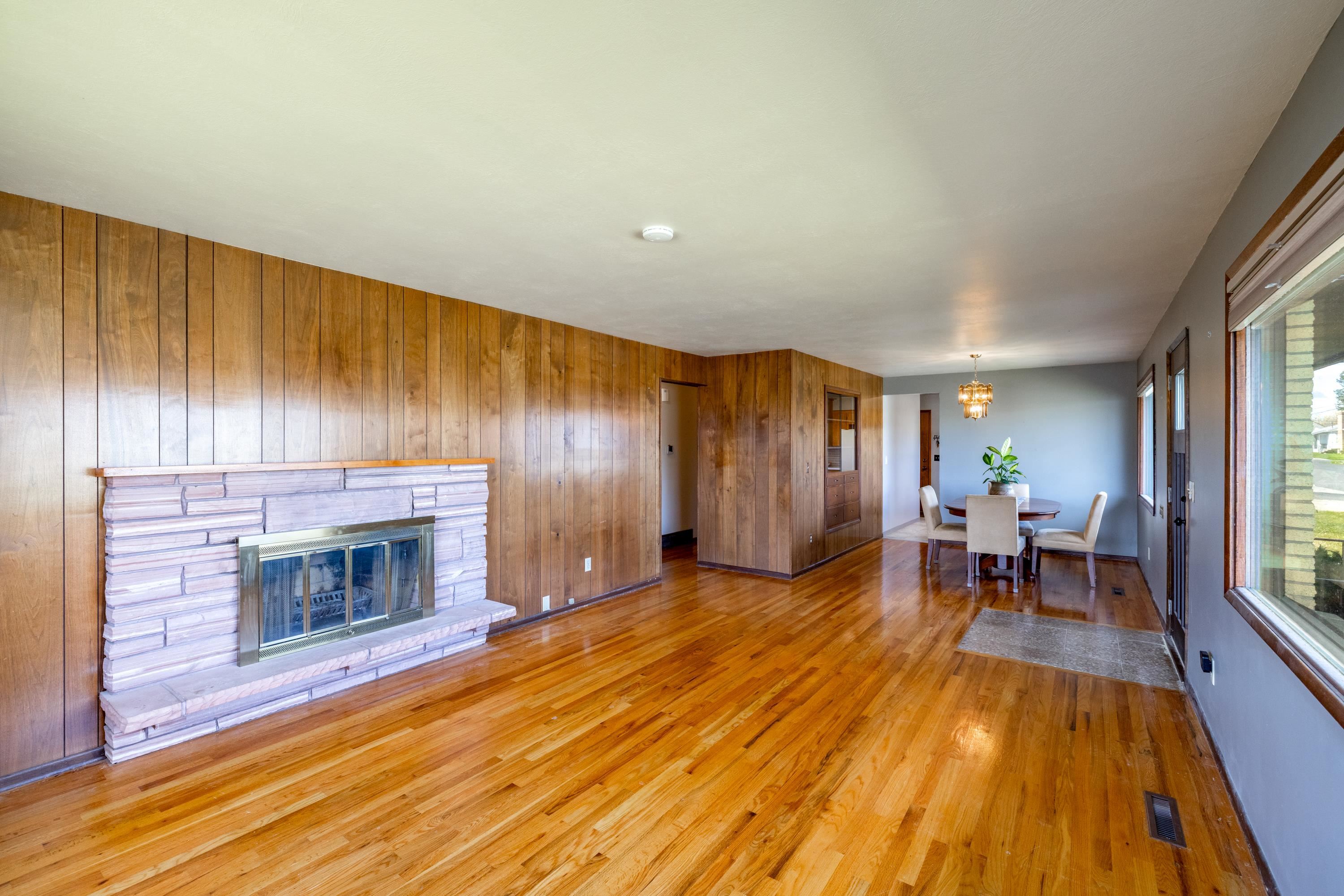 337 W Wabash Ave - Photo 8
