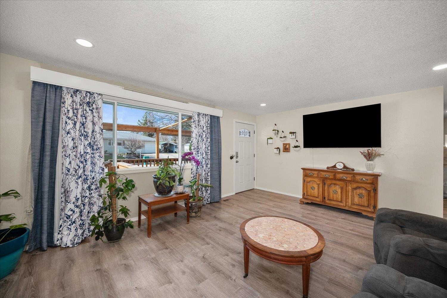 825 S Edgerton Rd - Photo 5