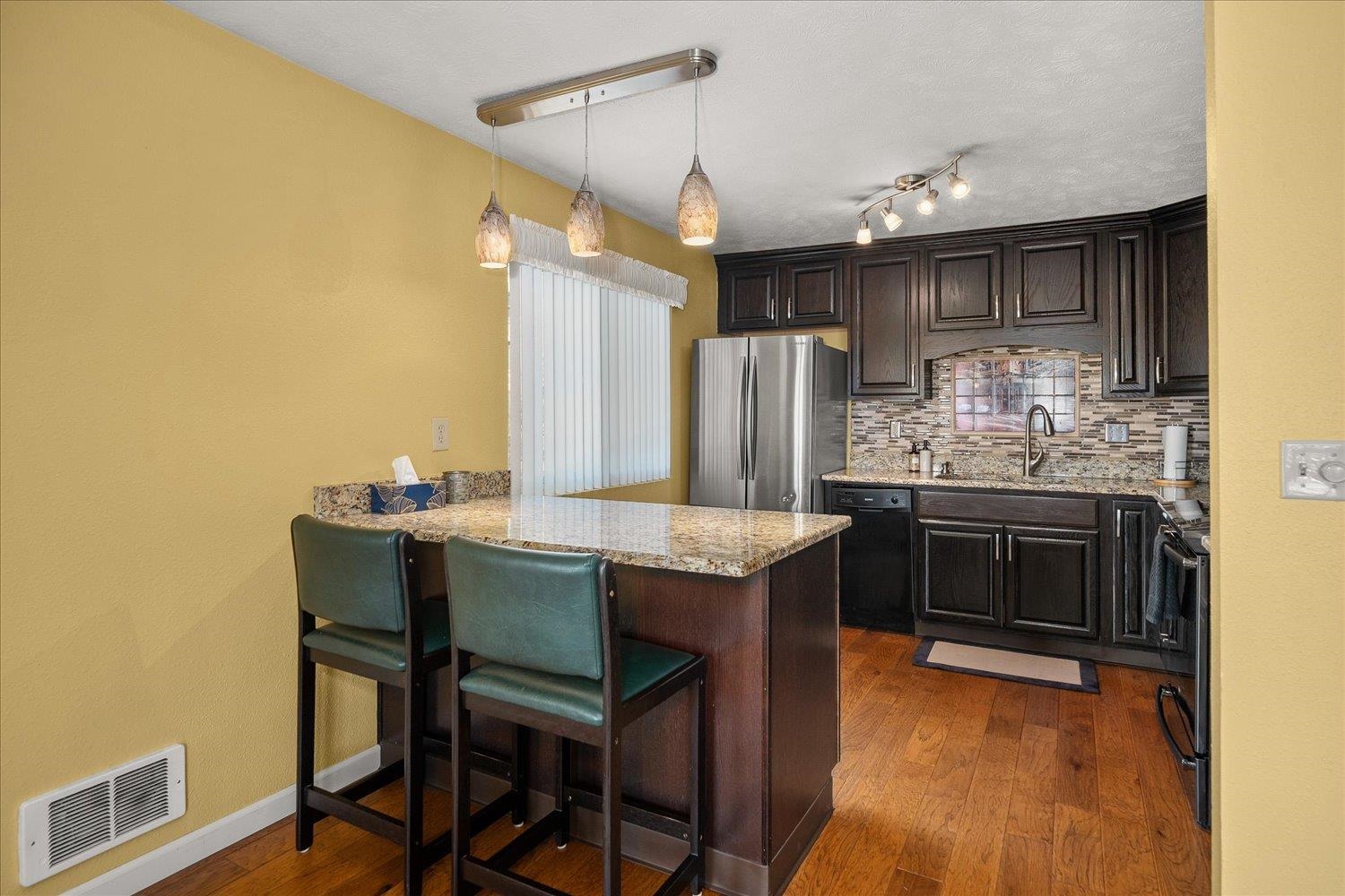 620 W 7th Ave - Photo 15