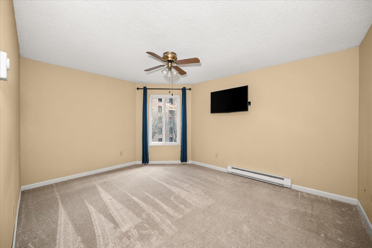 620 W 7th Ave - Photo 25