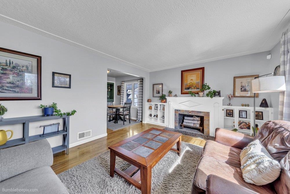 8613 E Bridgeport Ave - Photo 7