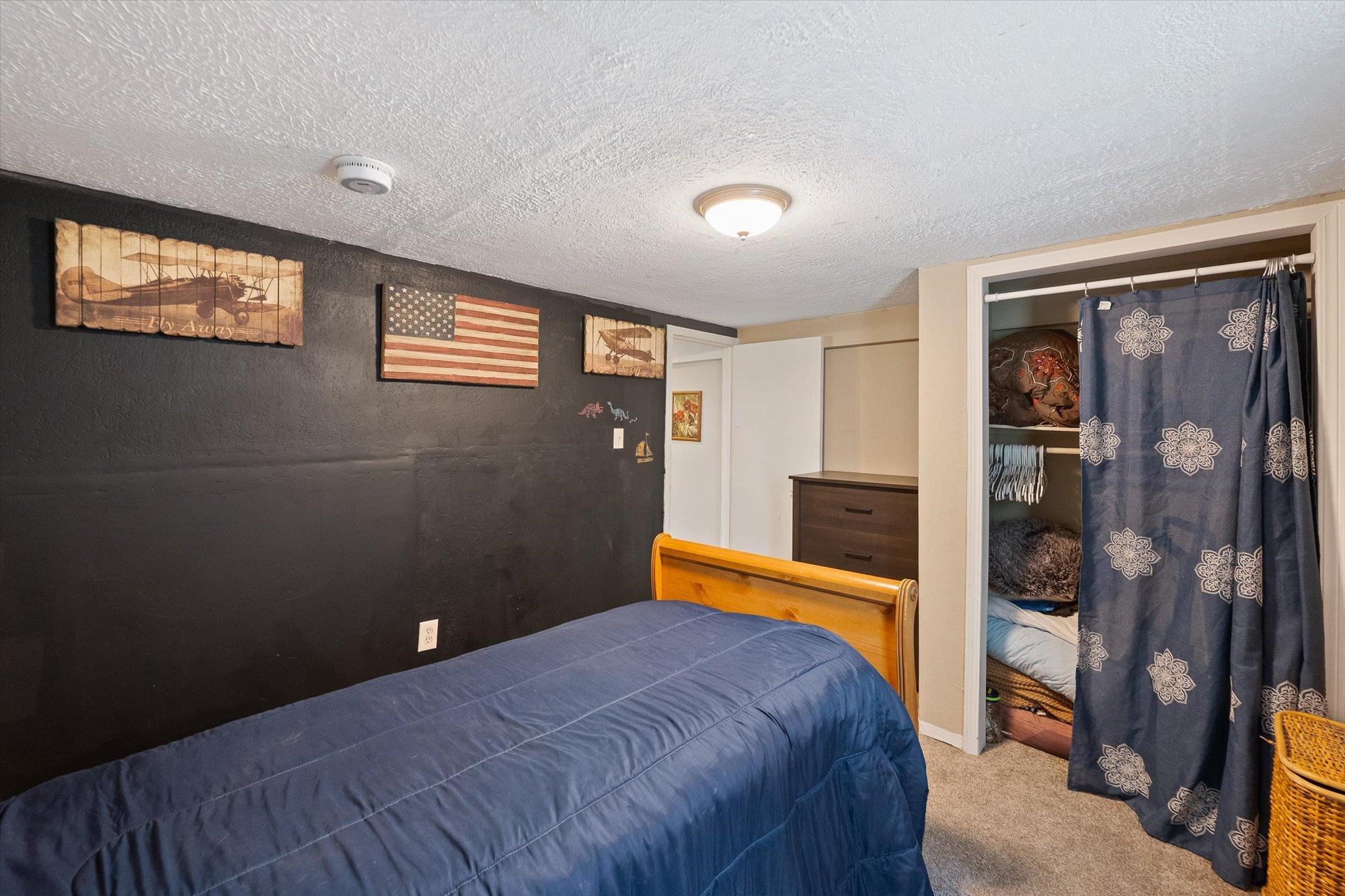 1611 E Bridgeport Ave - Photo 23