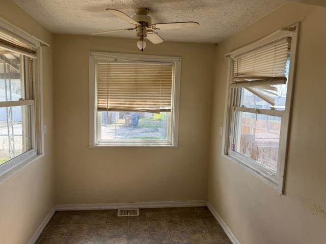 4004 E Frederick Ave - Photo 8