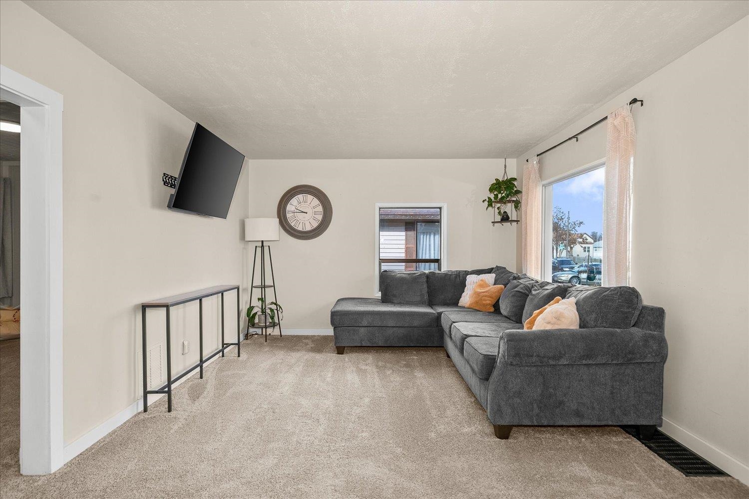 1907 N Nelson St - Photo 6