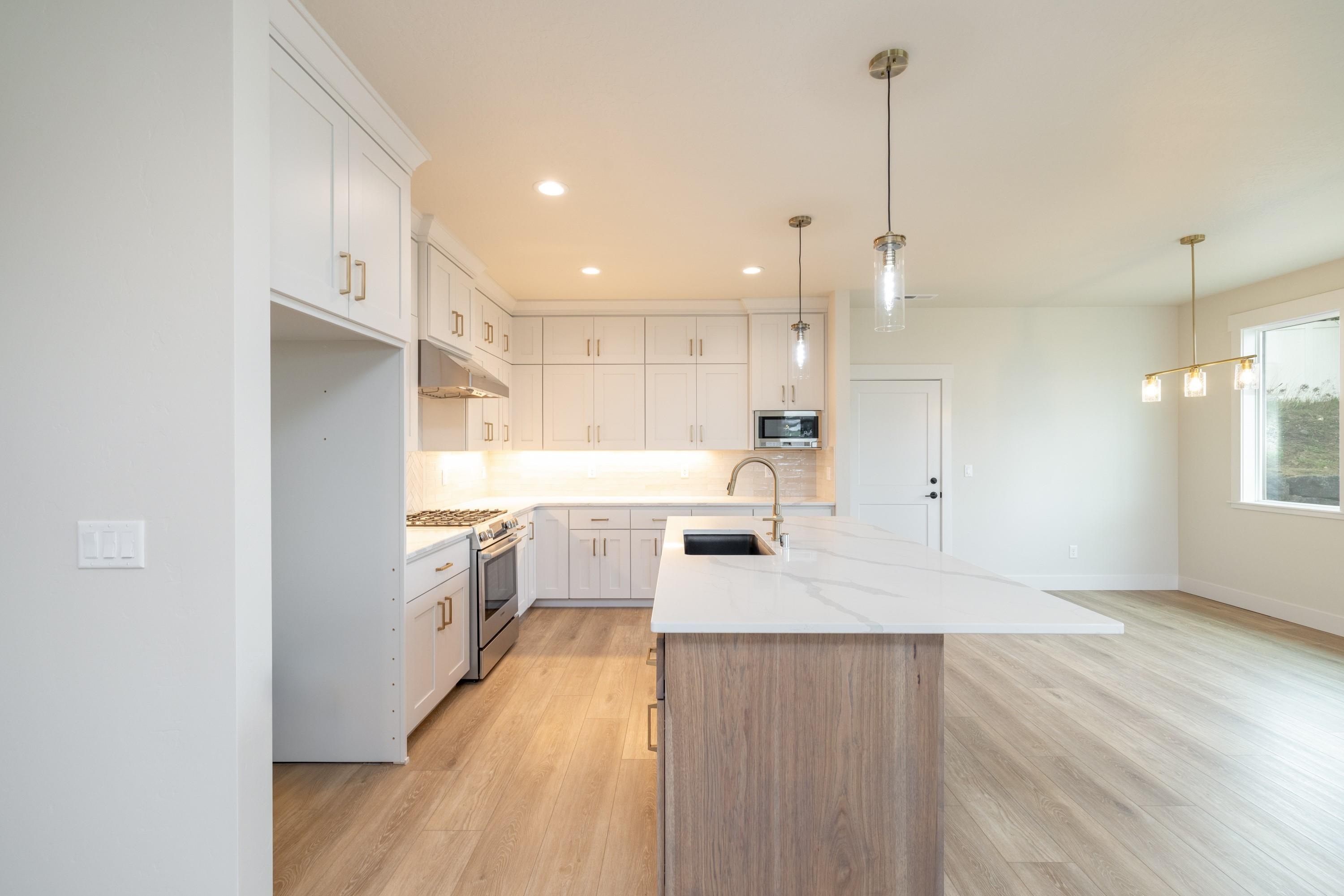 2205 W Cascade Way - Photo 13