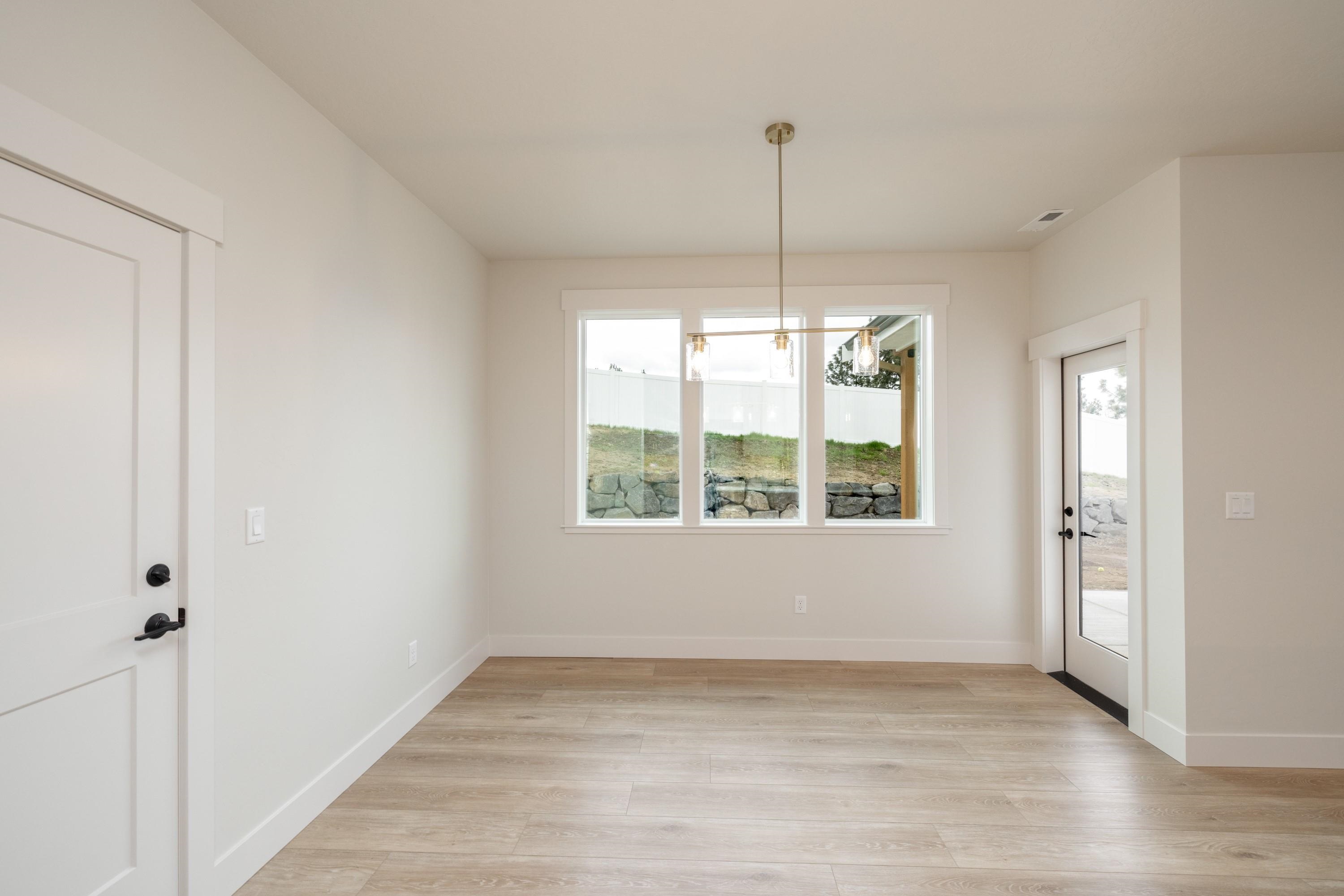 2205 W Cascade Way - Photo 14