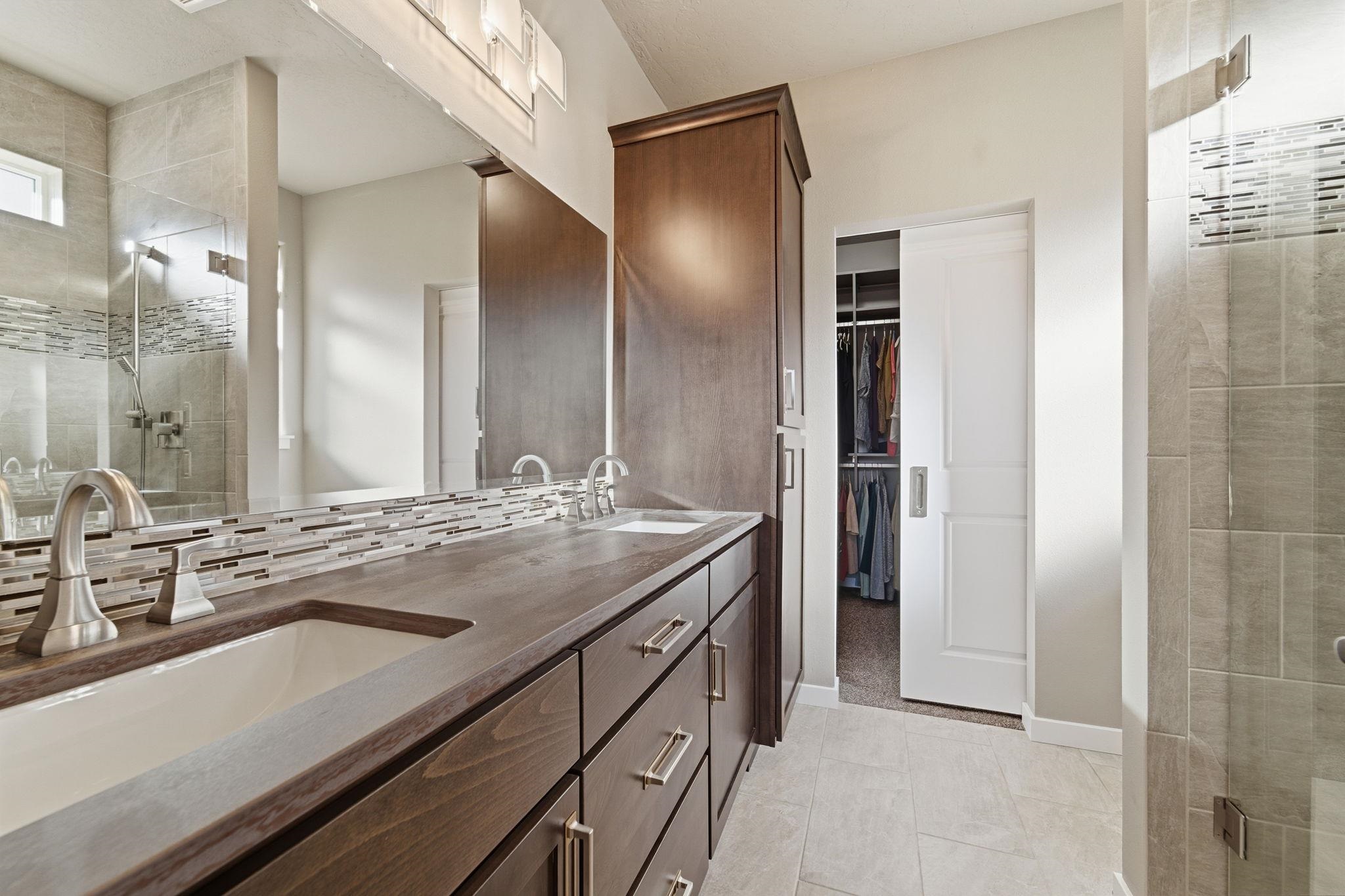2655 N Rydal Ln - Photo 14