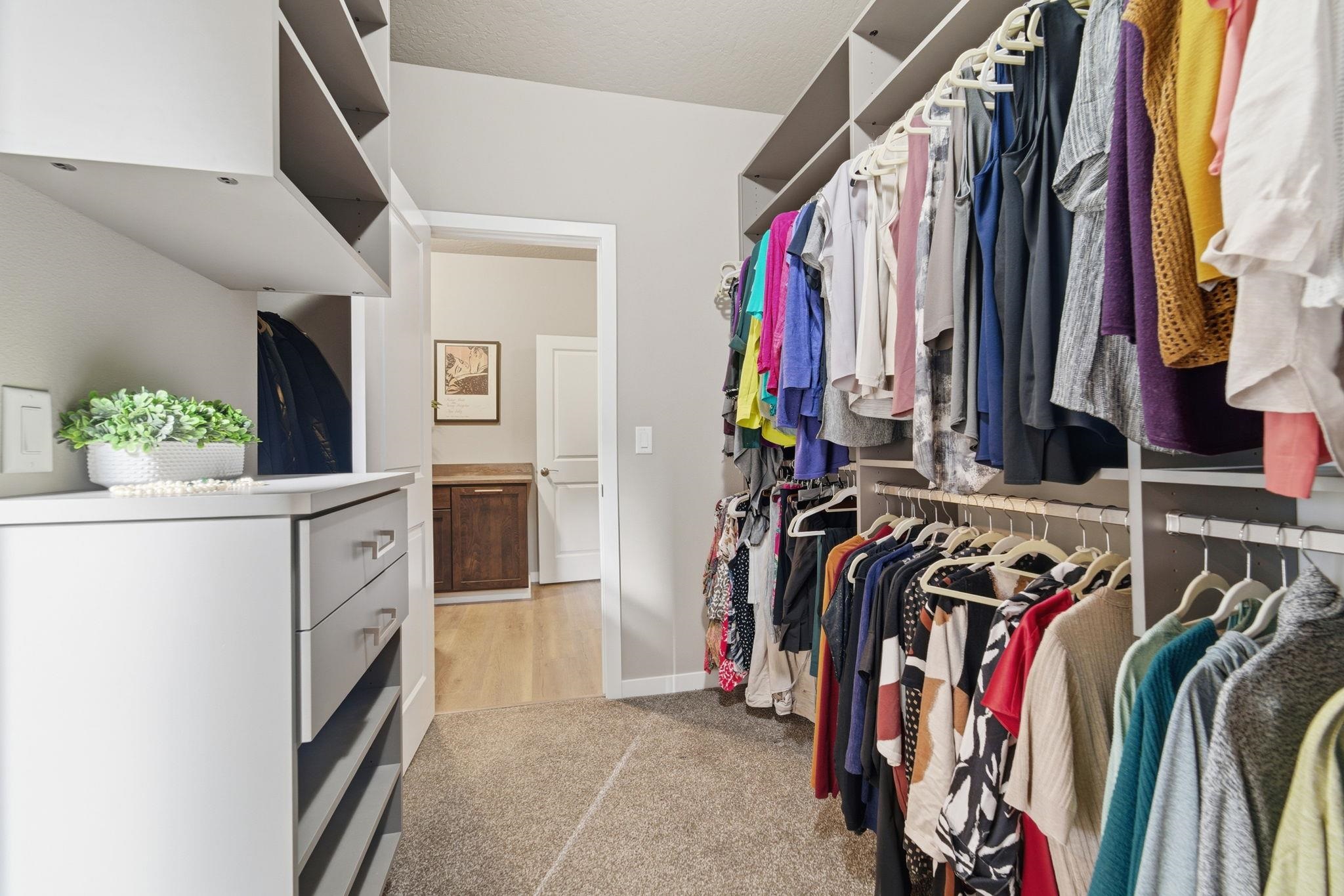 2655 N Rydal Ln - Photo 16