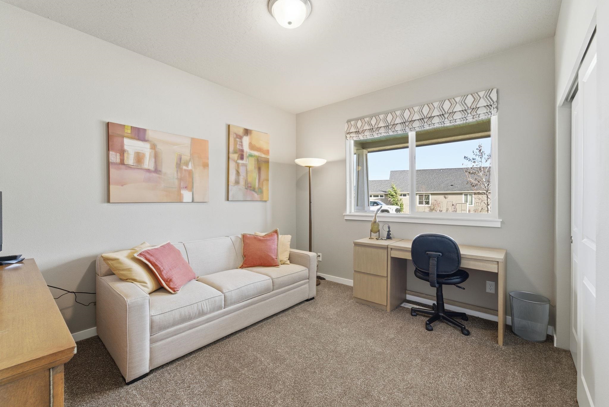 2655 N Rydal Ln - Photo 18