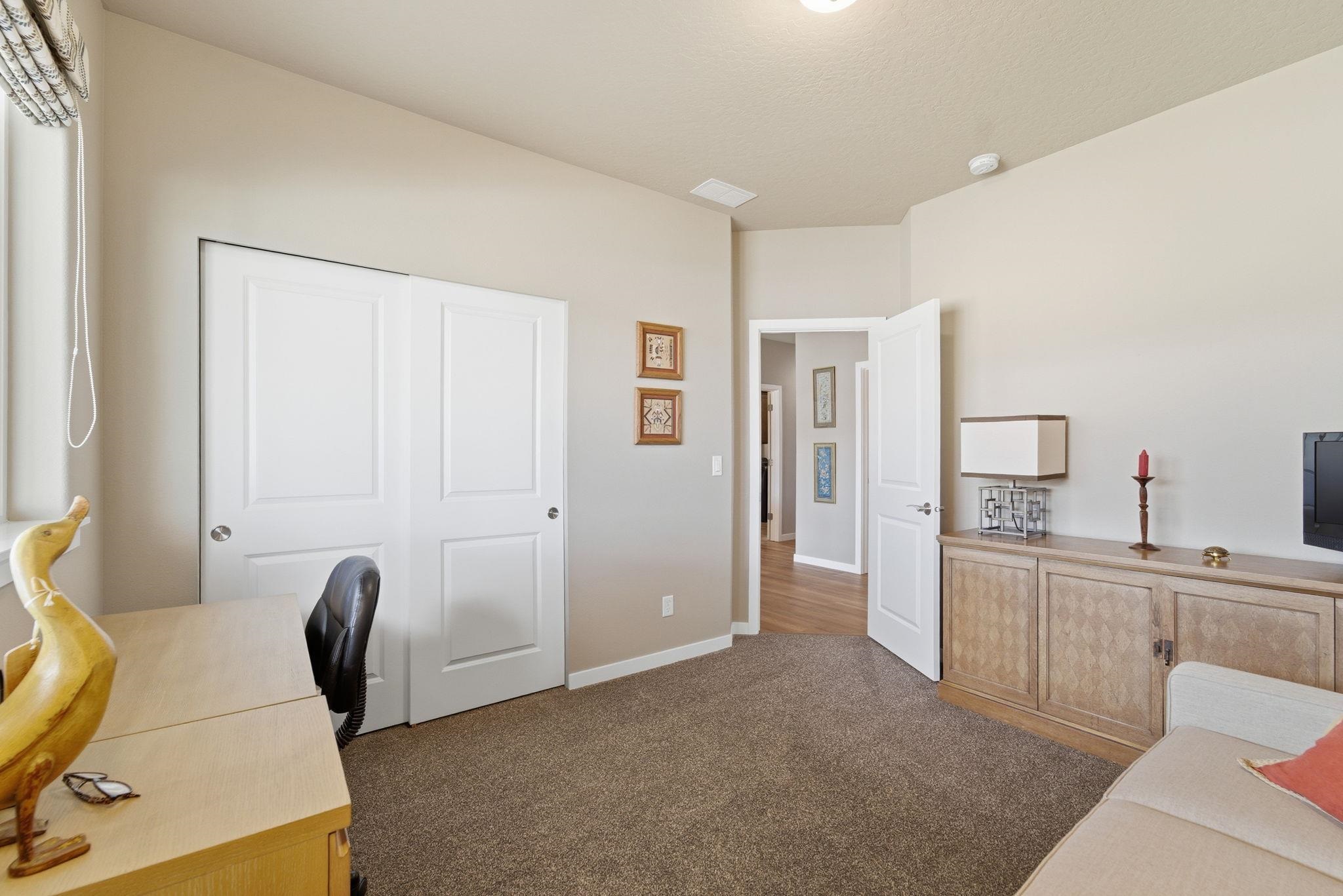 2655 N Rydal Ln - Photo 19