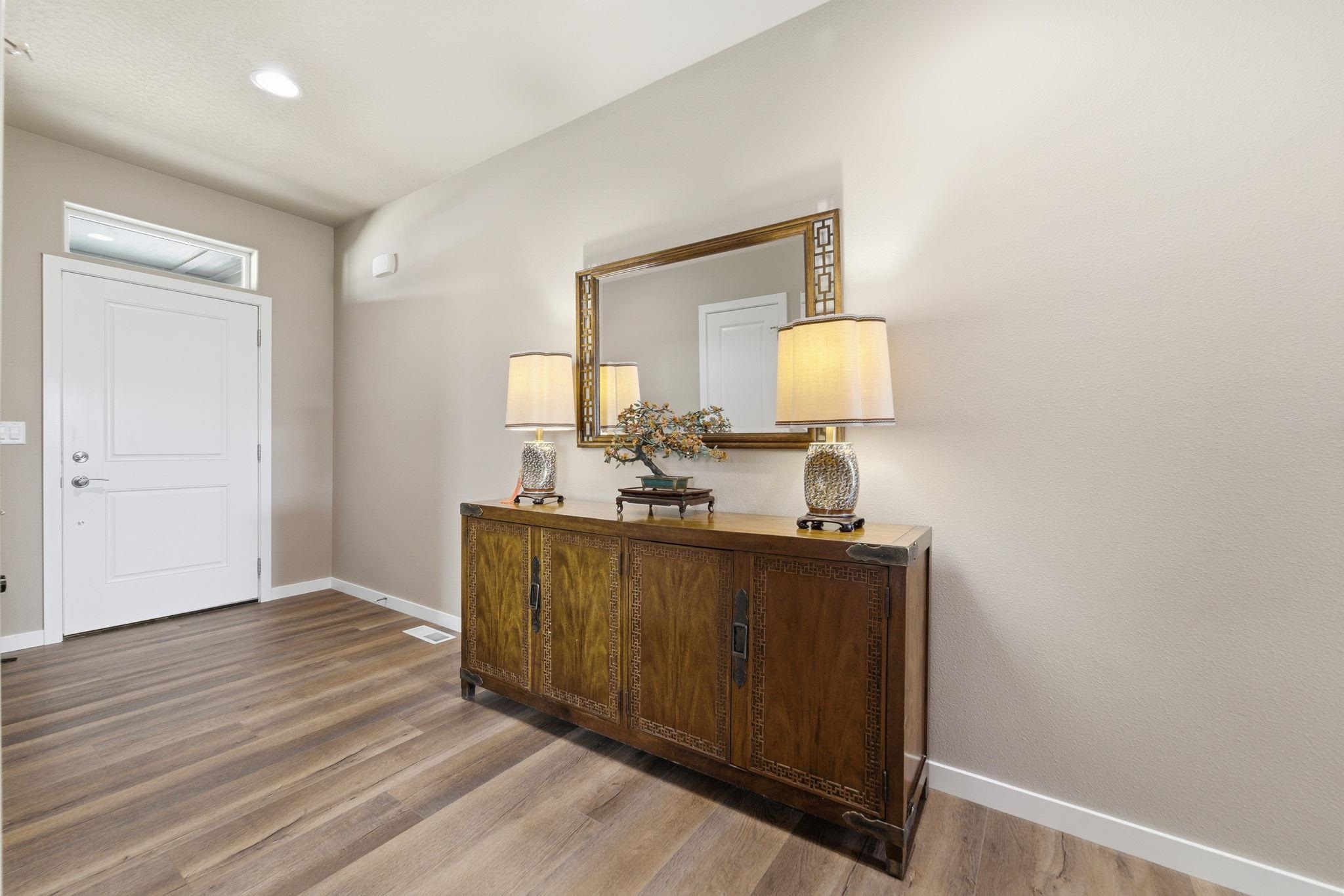 2655 N Rydal Ln - Photo 3