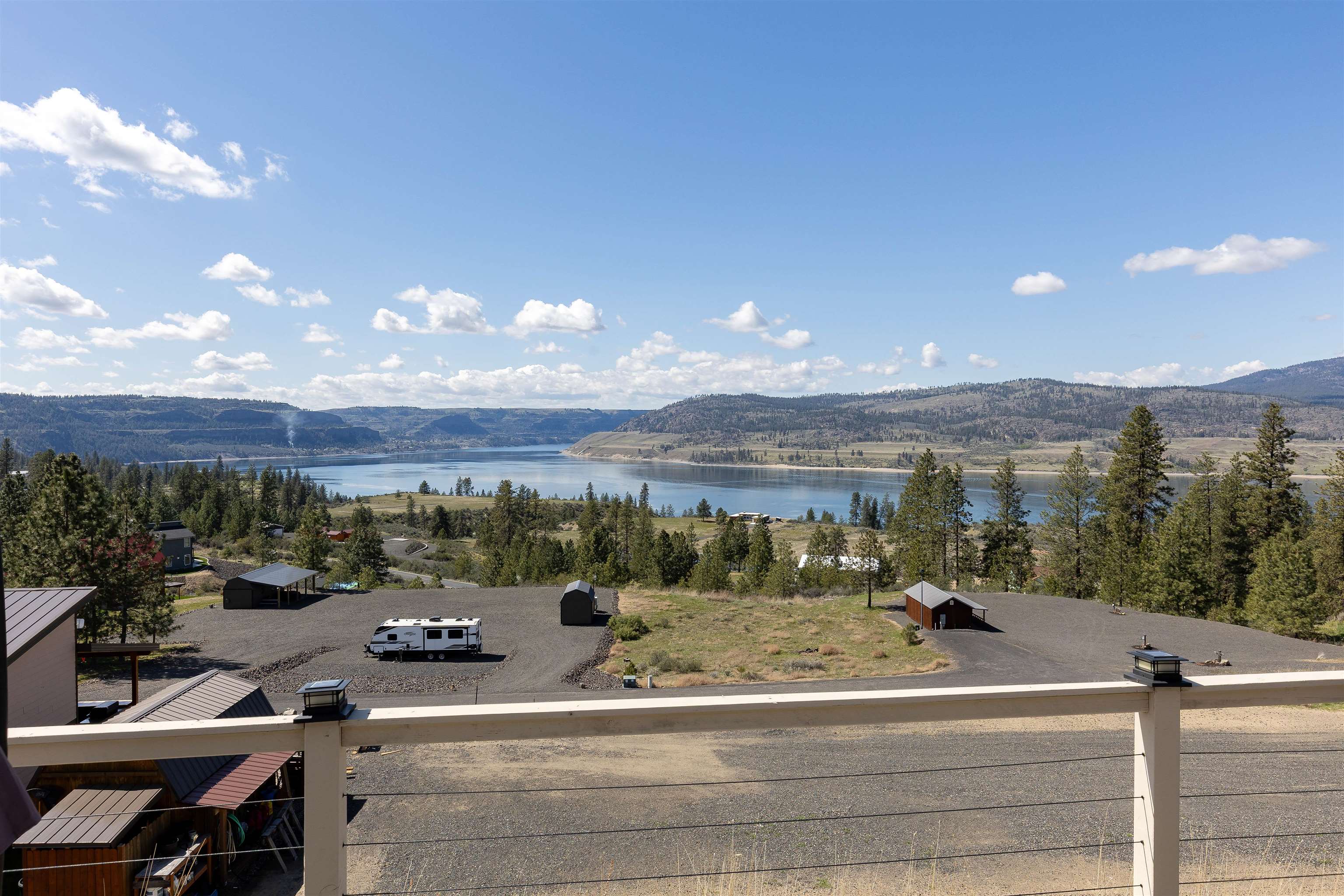 39725 N Overlook Ln - Photo 3