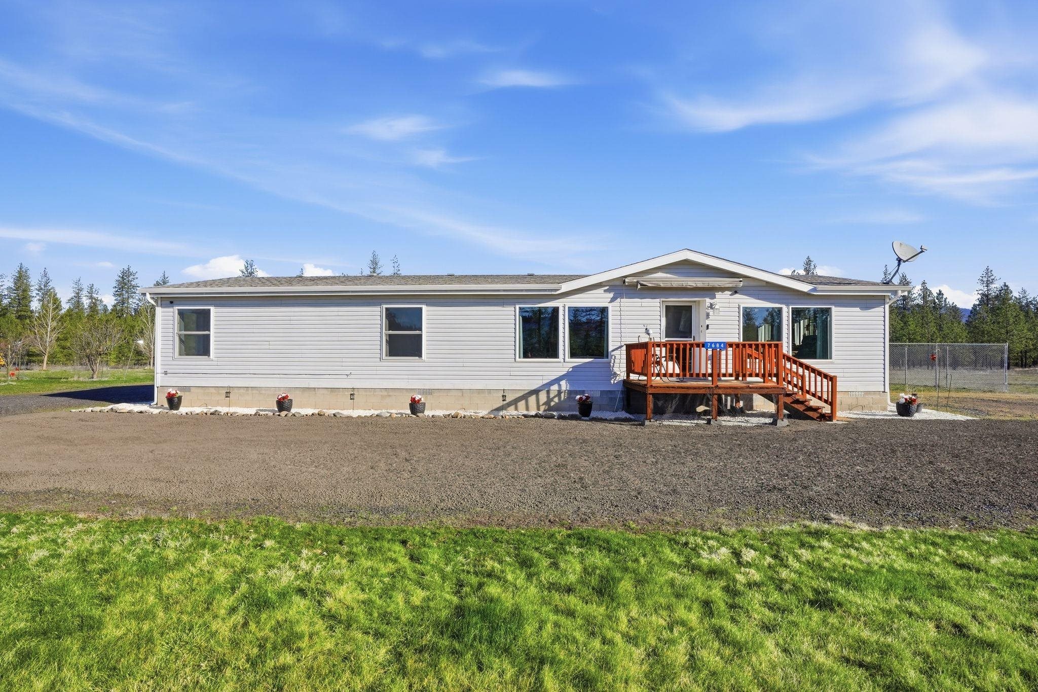 7684 Adams Drive Way - Photo 2