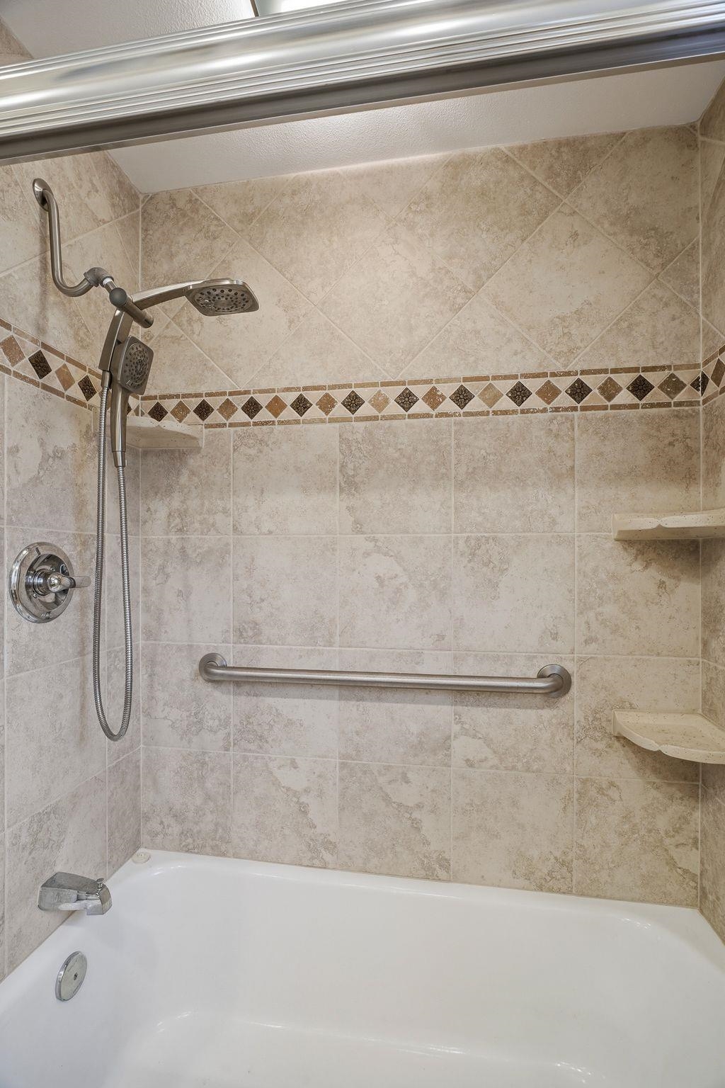 554 E North Ave - Photo 15