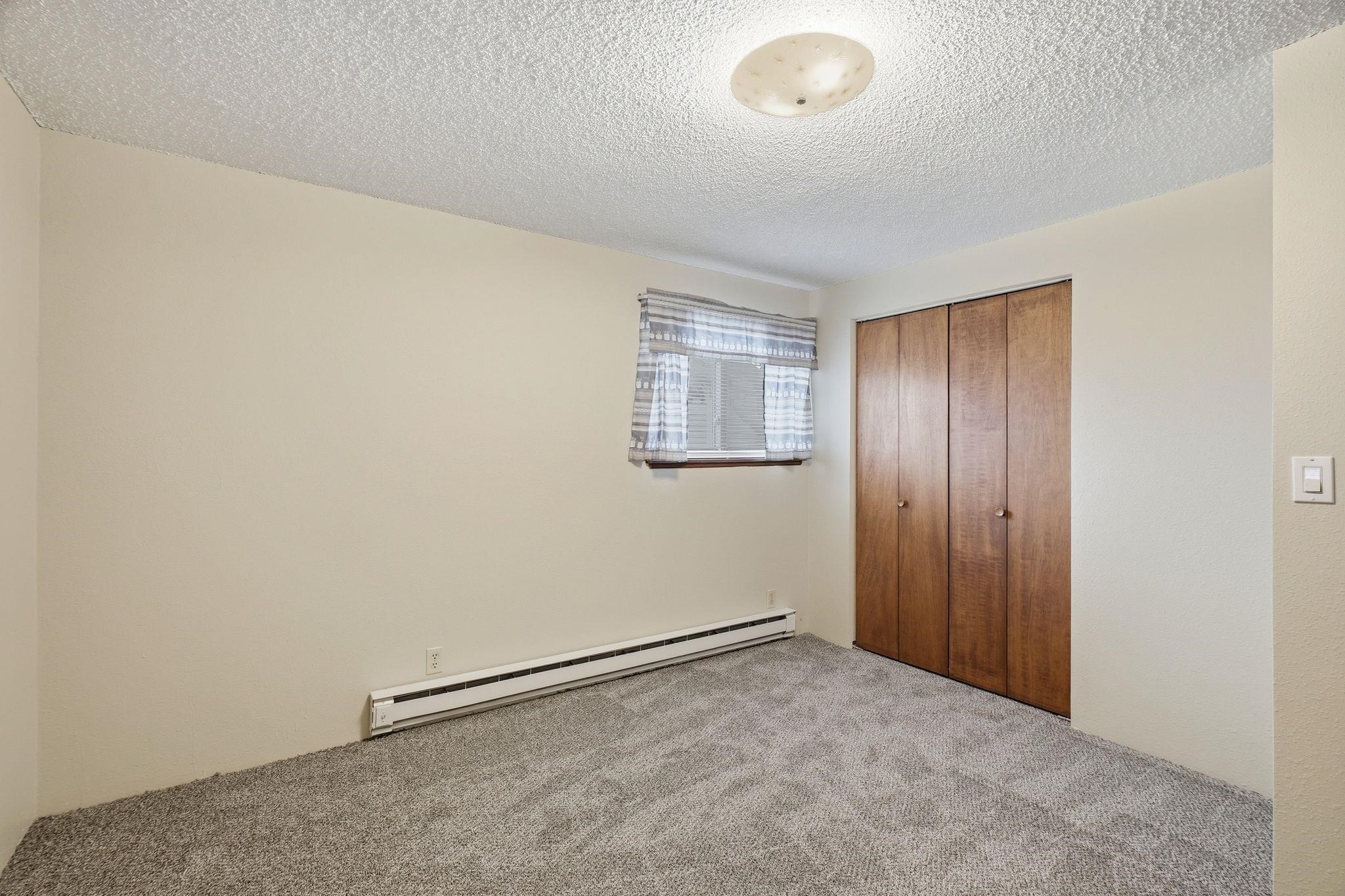 554 E North Ave - Photo 19