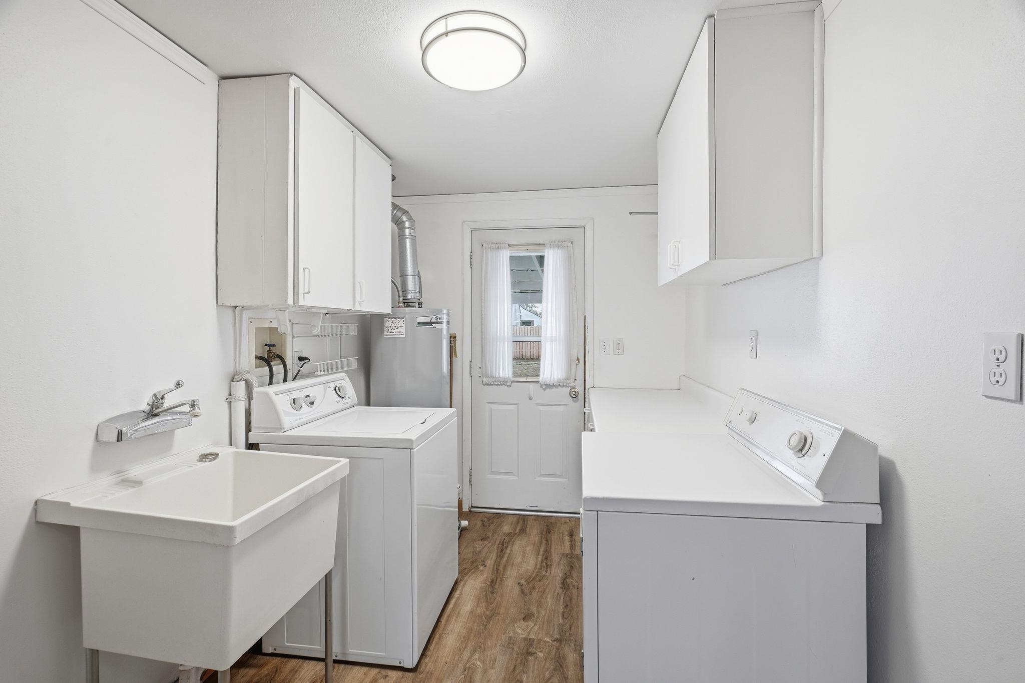 554 E North Ave - Photo 21