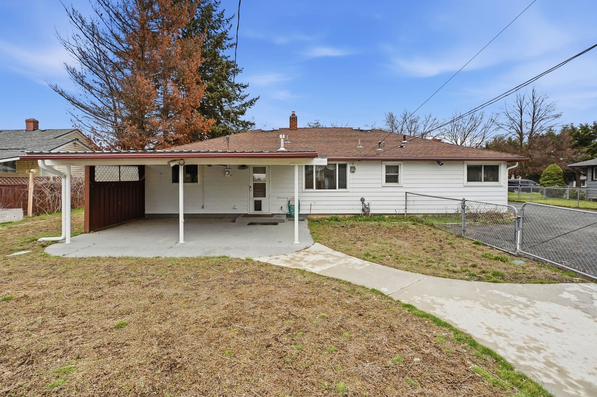 554 E North Ave - Photo 23