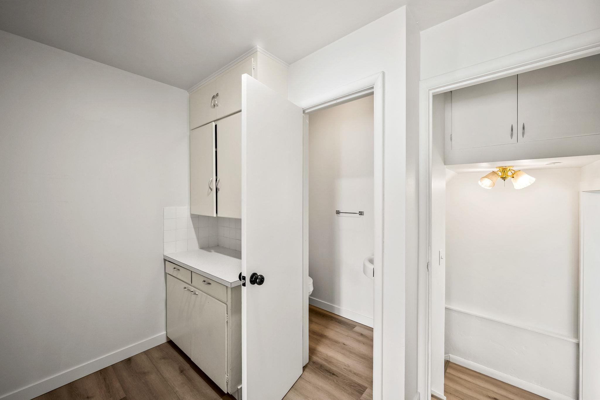 2603 E Wellesley Ave - Photo 12