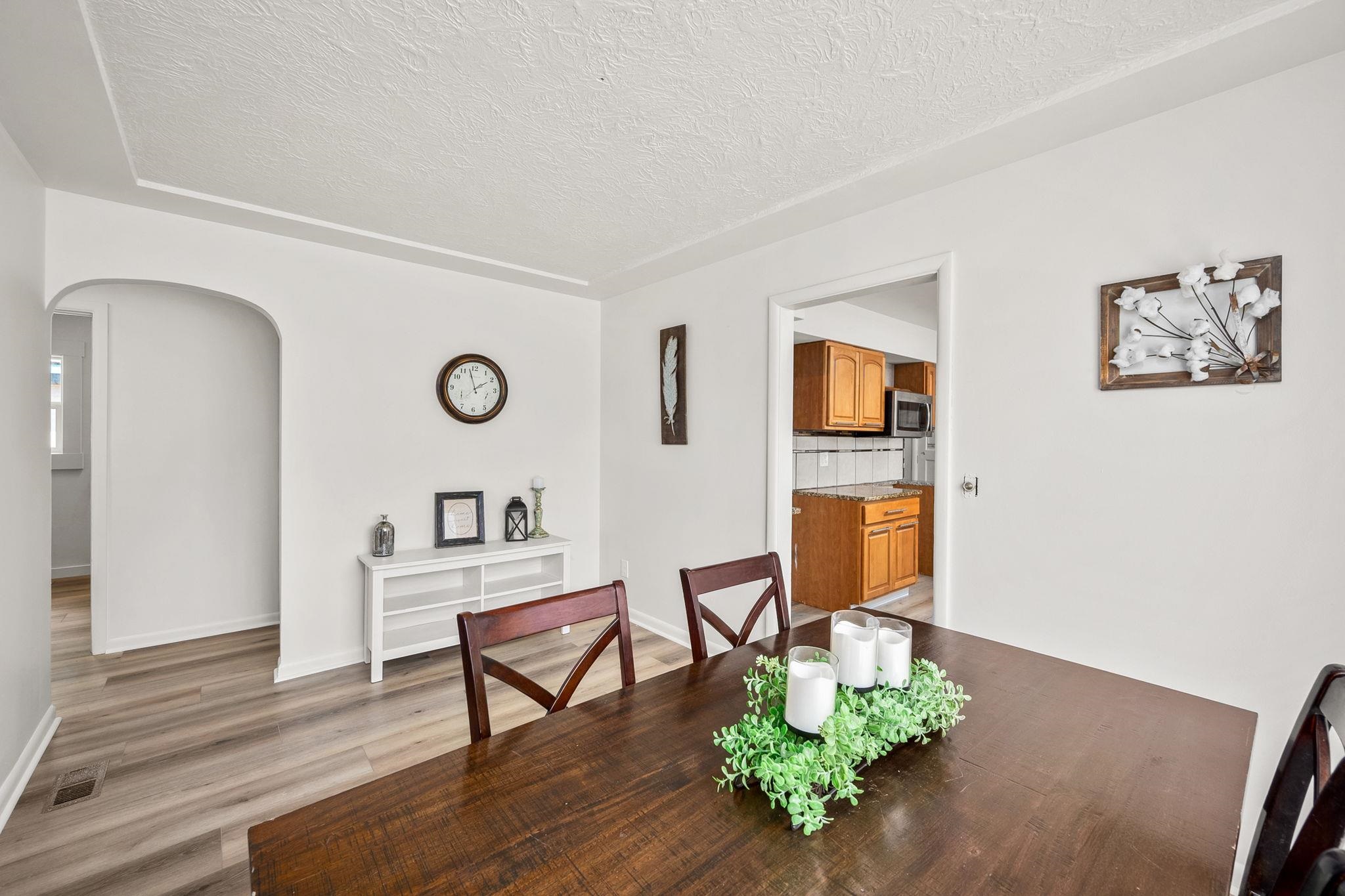 2603 E Wellesley Ave - Photo 7