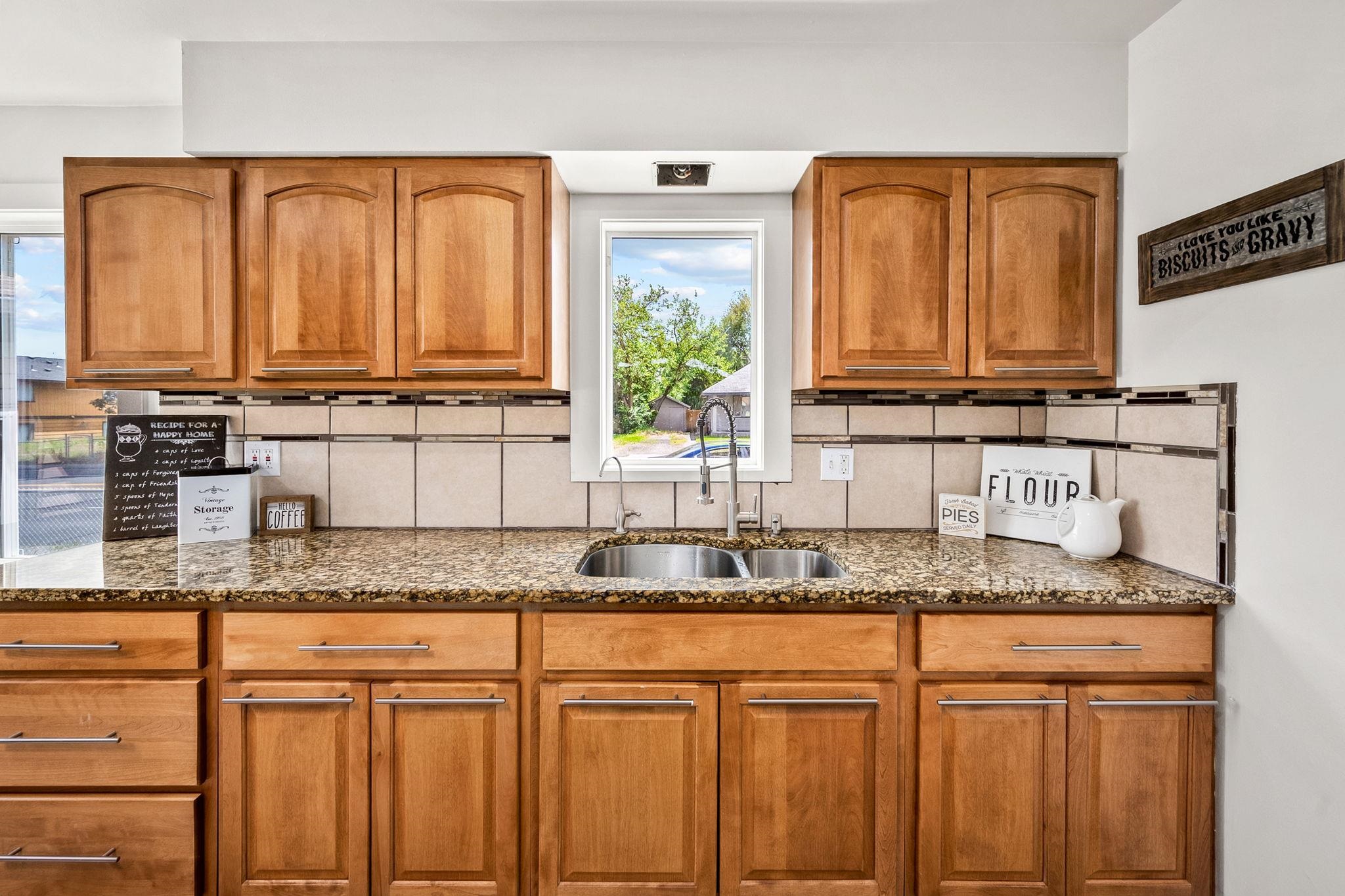 2603 E Wellesley Ave - Photo 10