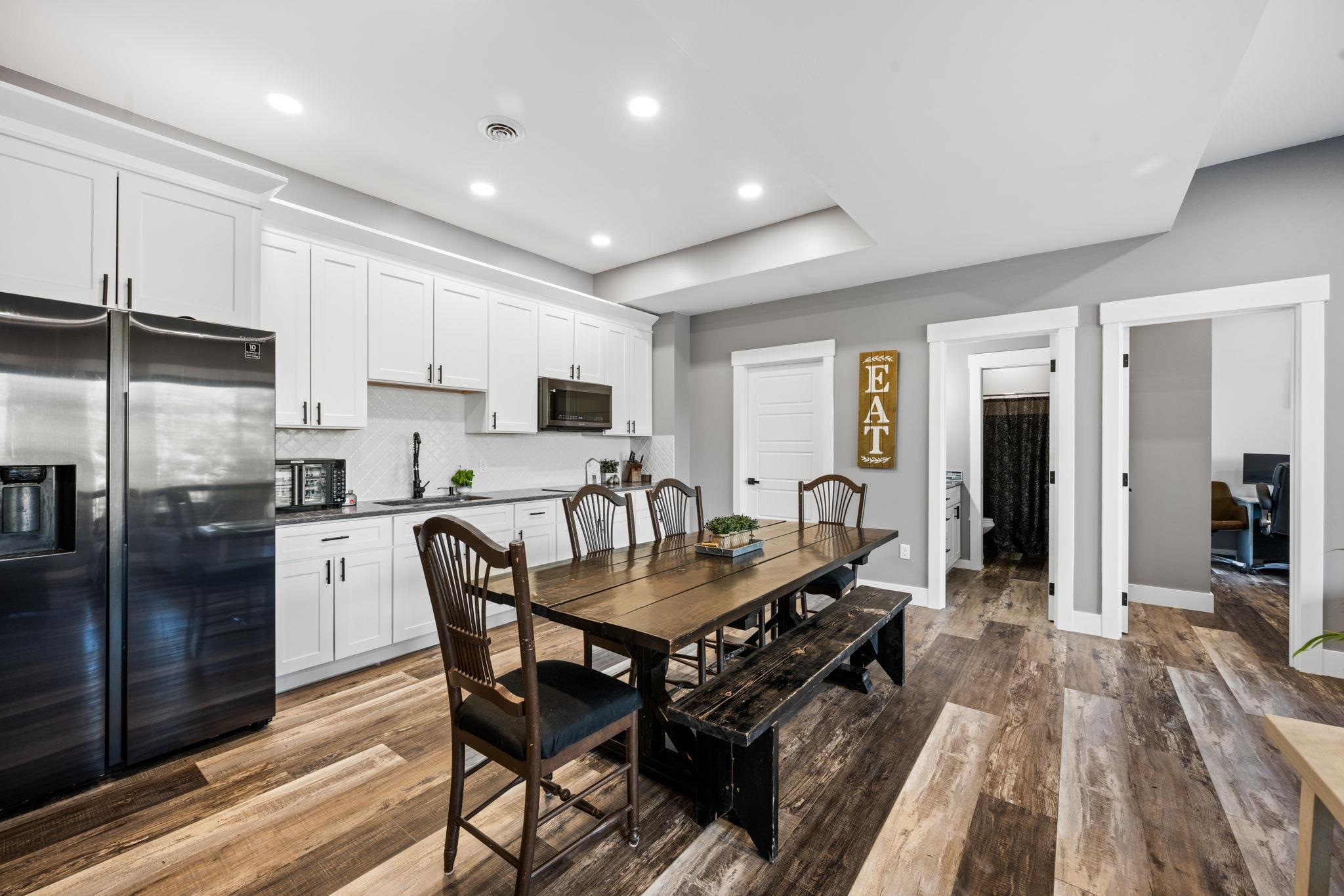 21125 N Byrne Ln - Photo 30